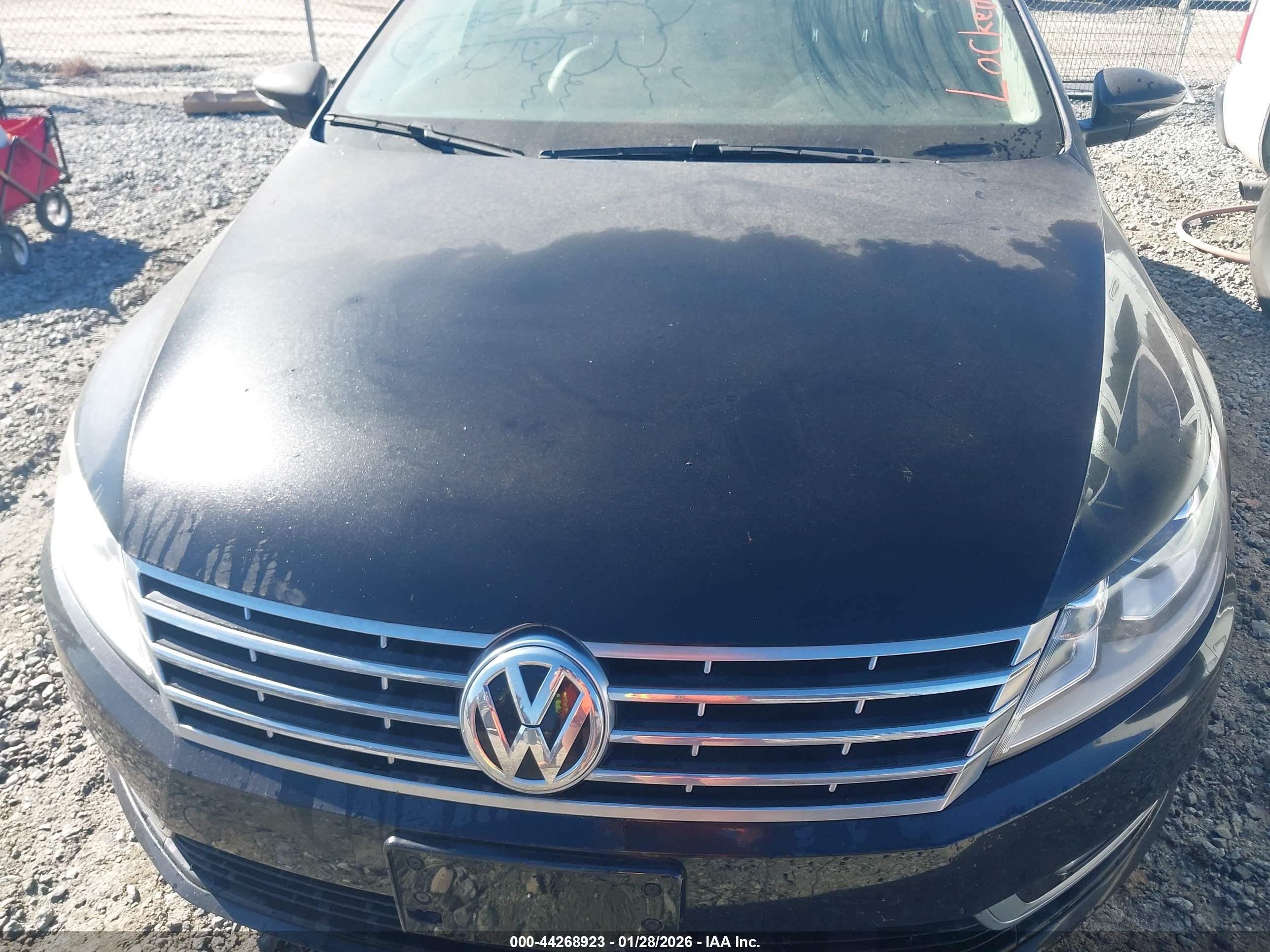 VOLKSWAGEN CC image 10