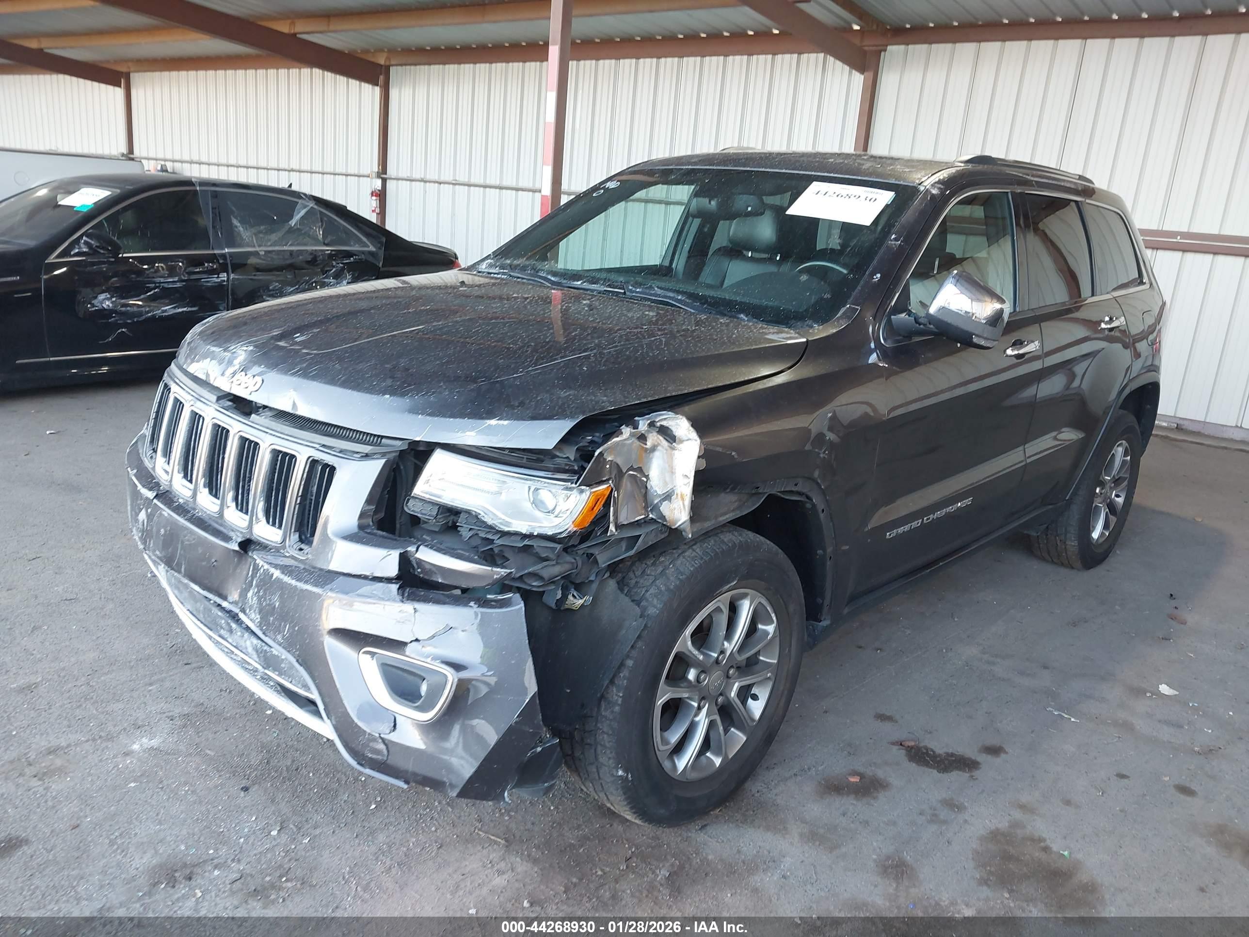 JEEP GRAND image 2