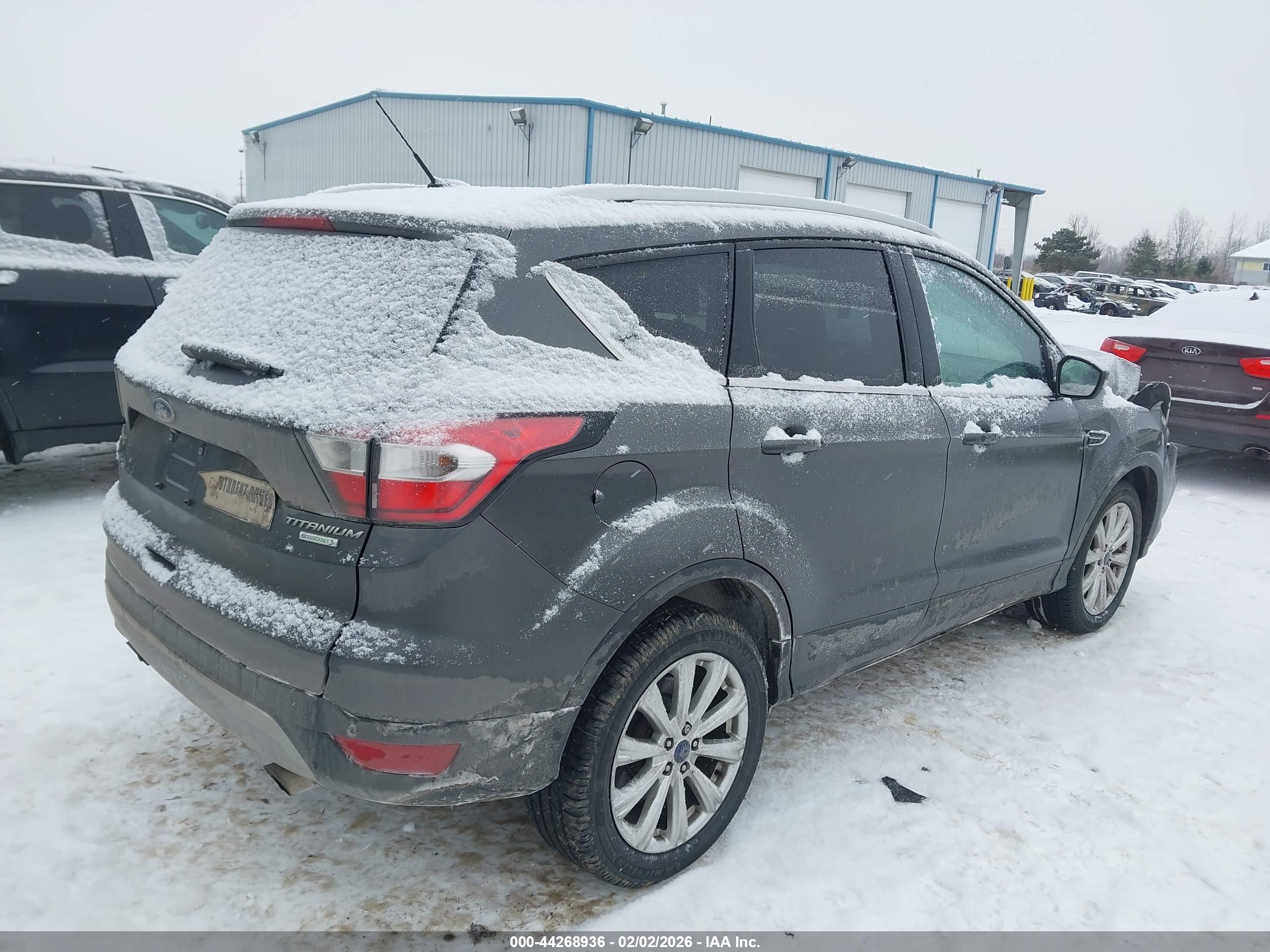 FORD ESCAPE image 4