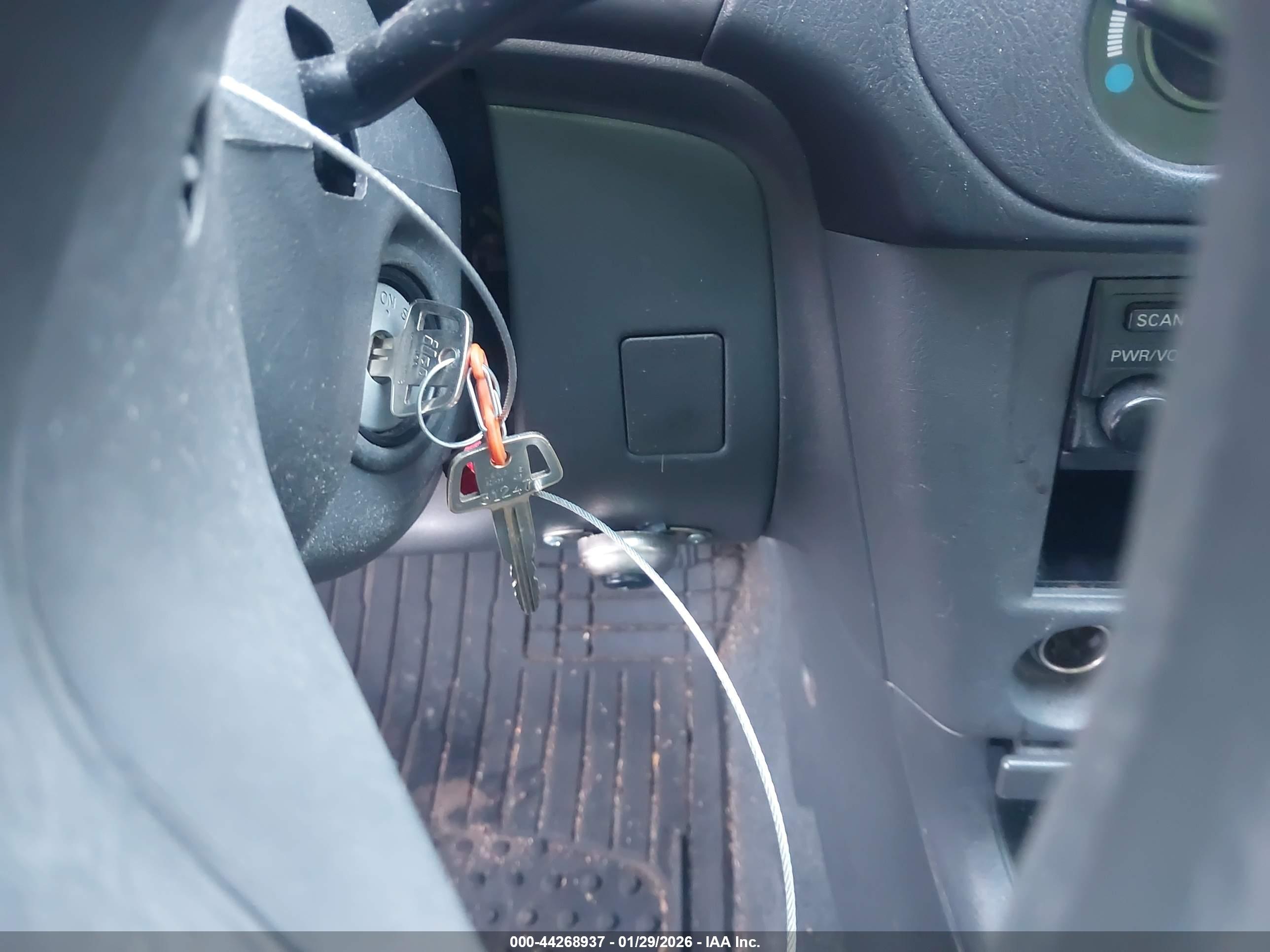 MITSUBISHI MIRAGE image 11