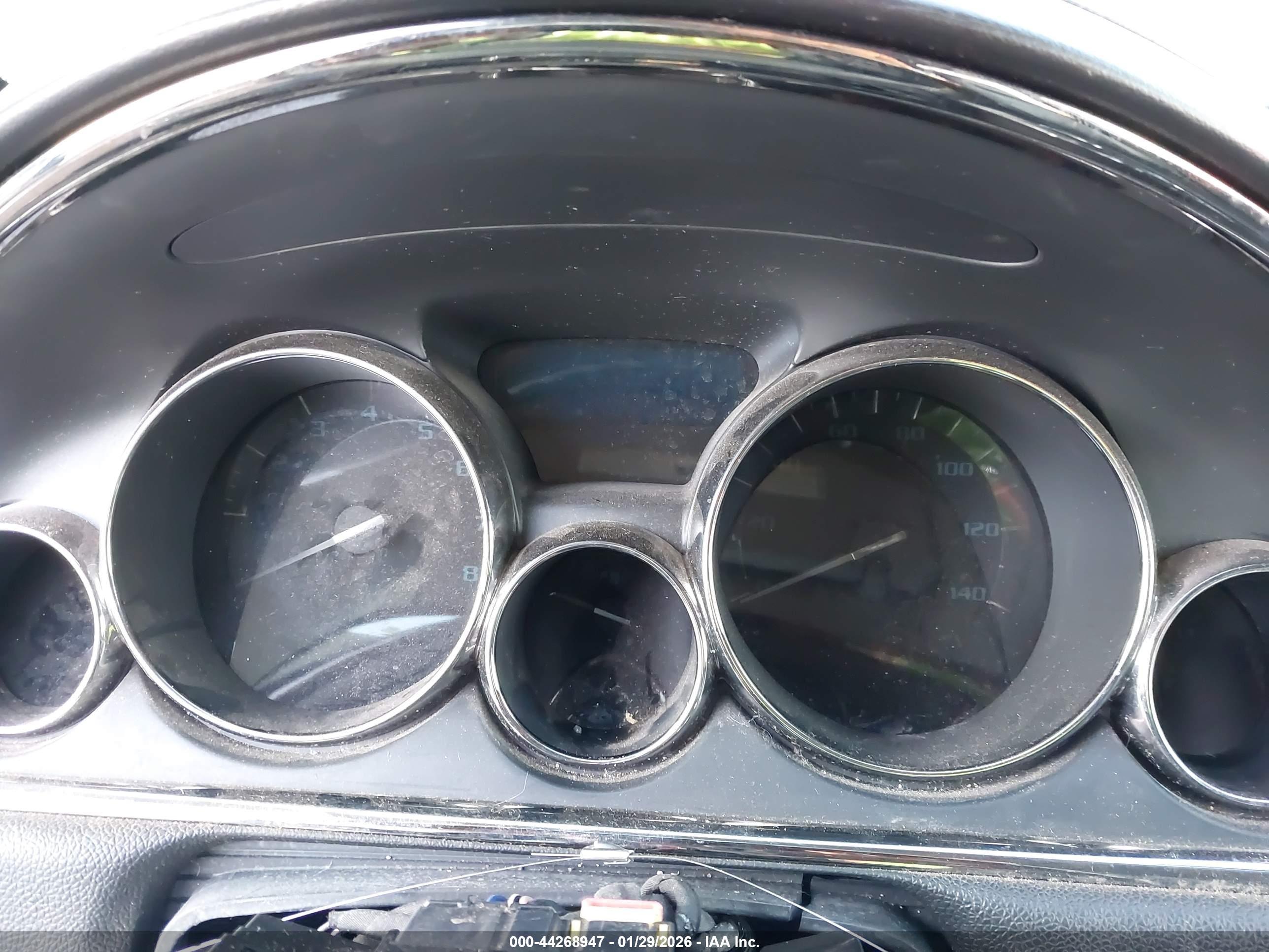 BUICK ENCLAVE image 7