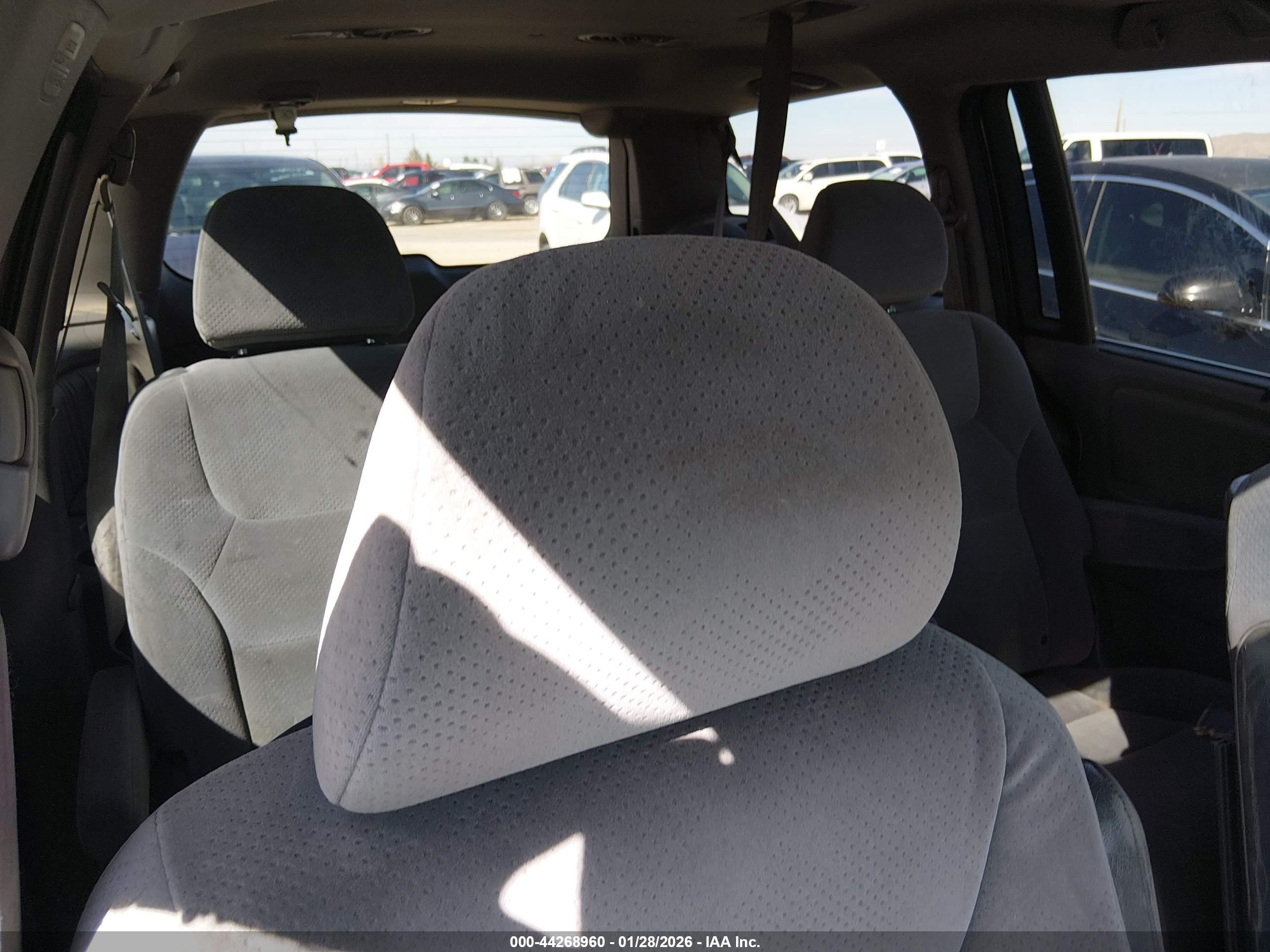 HONDA ODYSSEY image 8