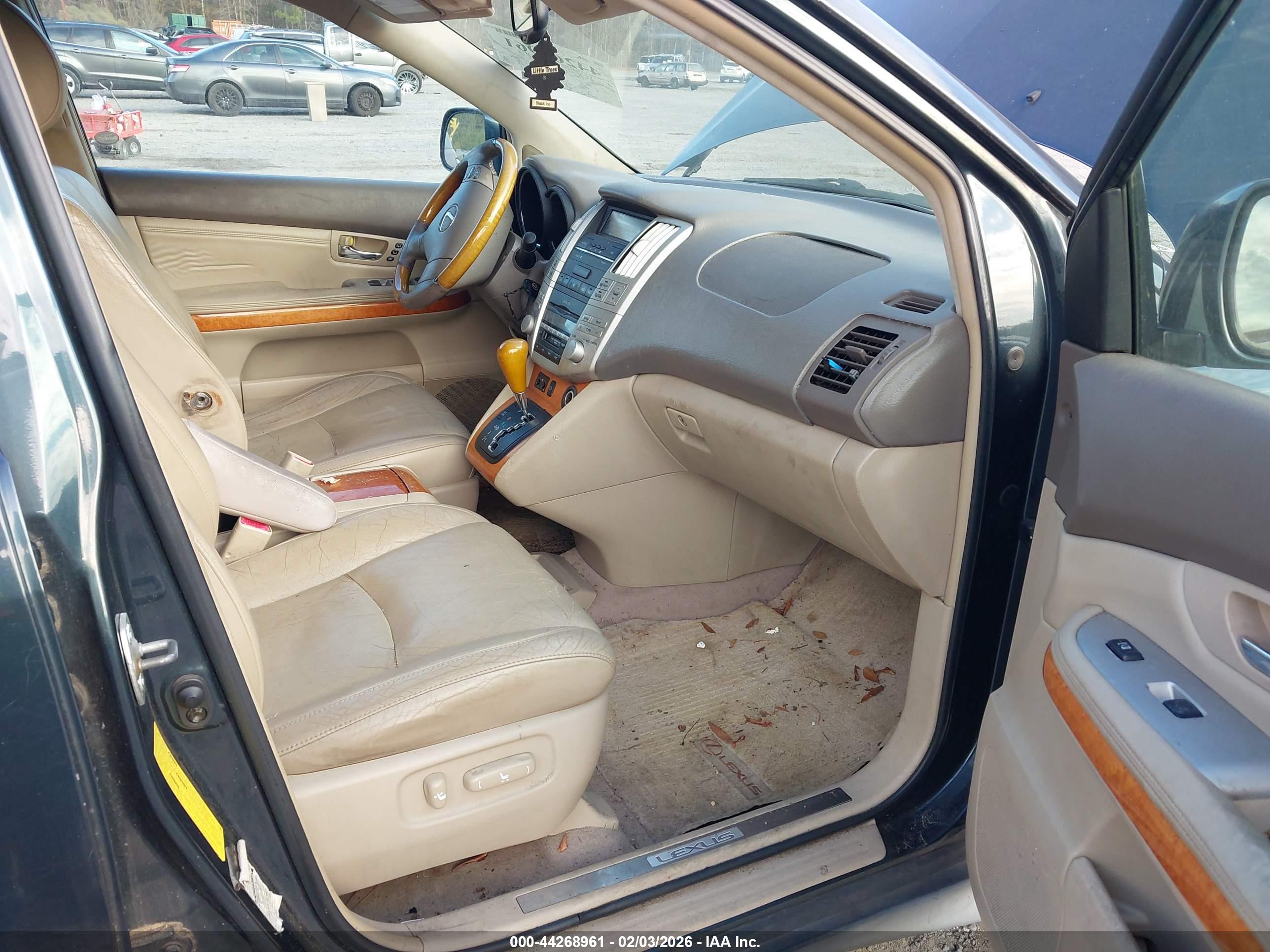 LEXUS RX image 5
