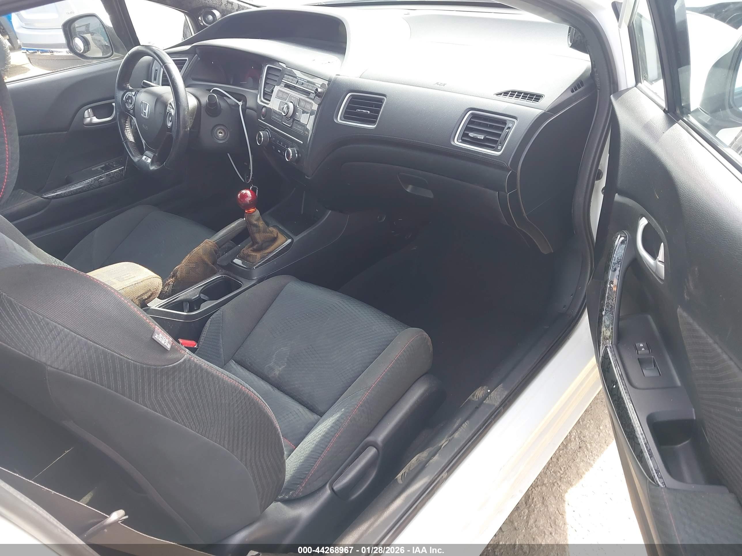 HONDA CIVIC image 5