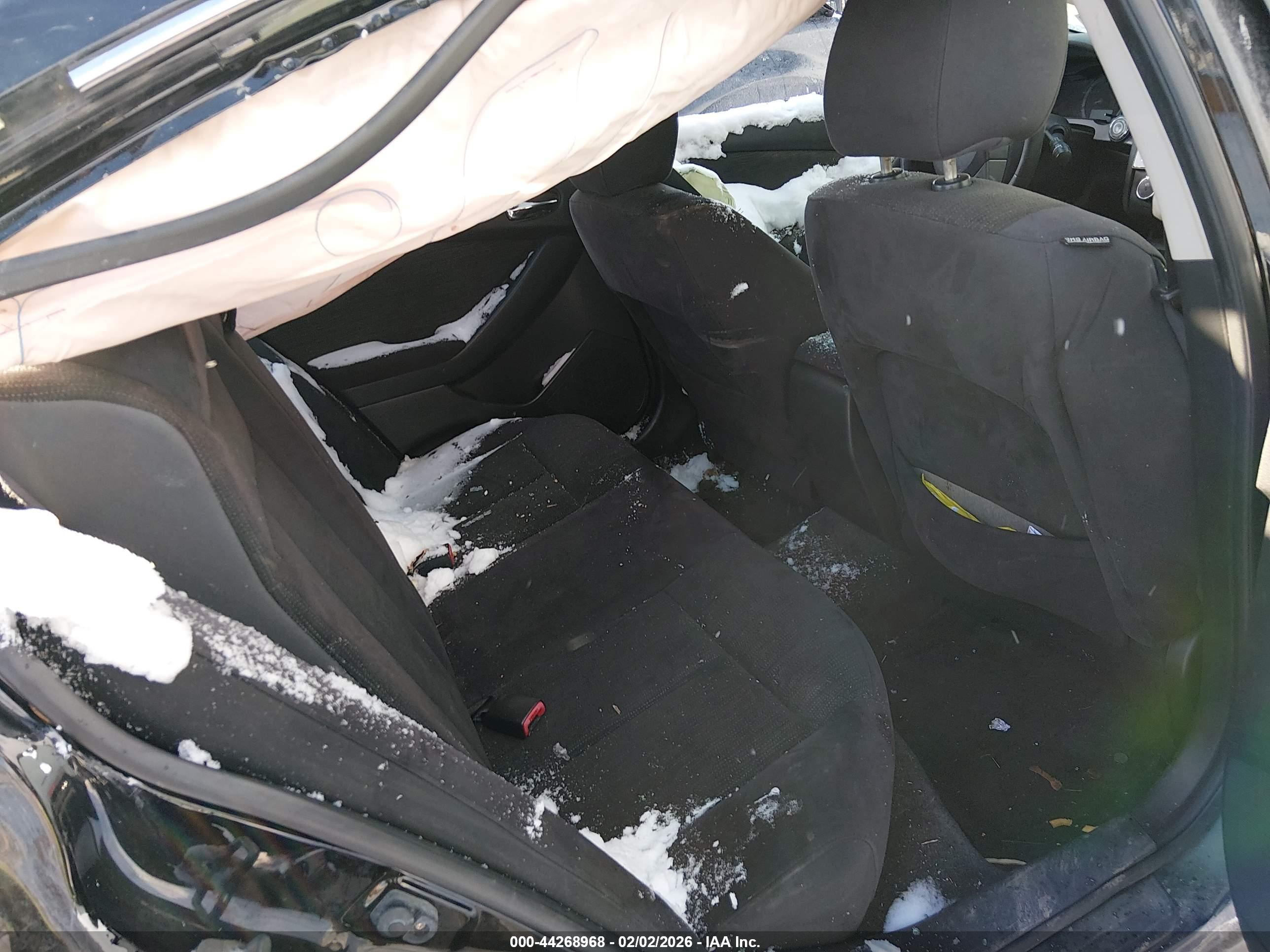 NISSAN ALTIMA image 8