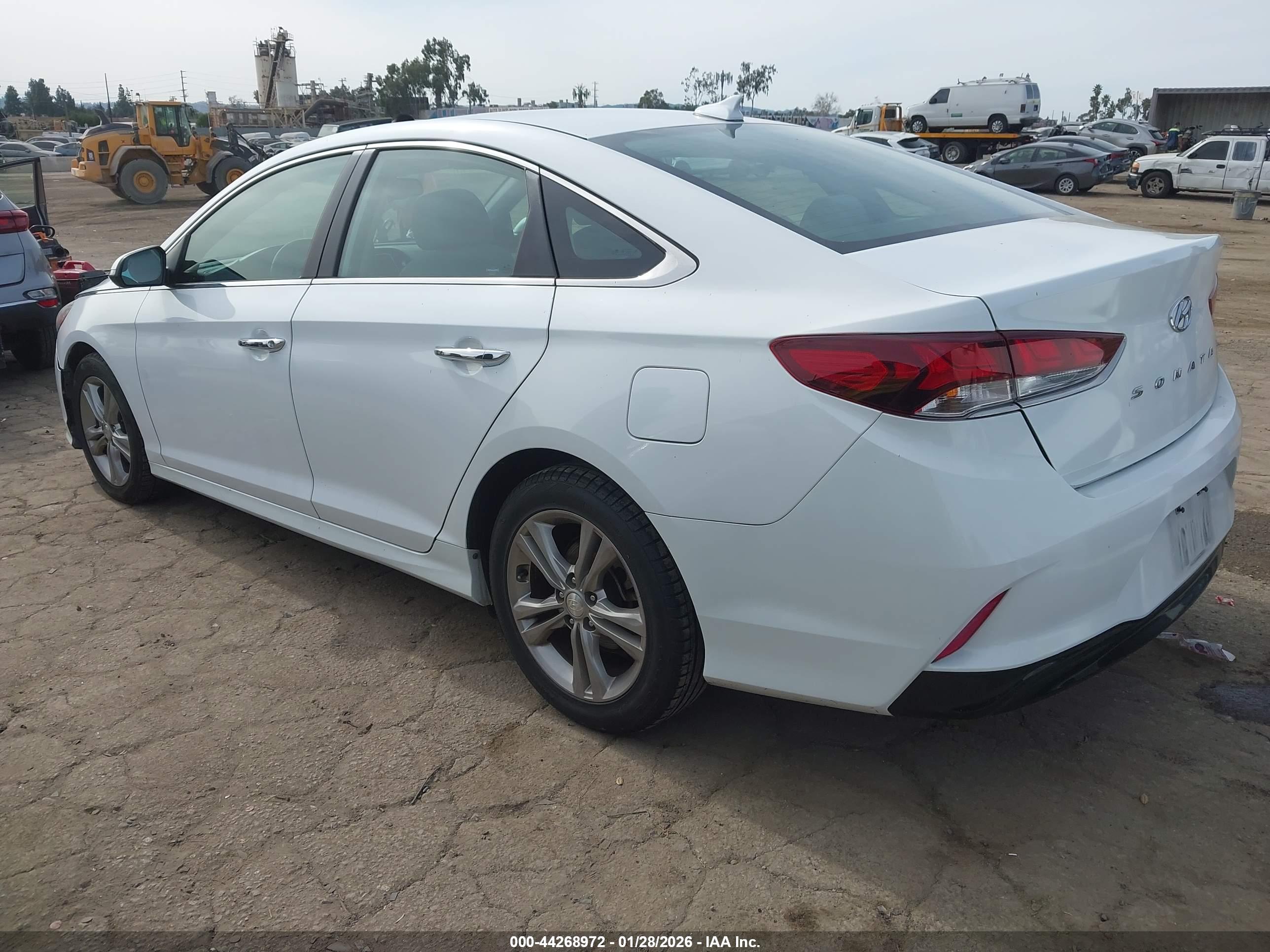 HYUNDAI SONATA image 3