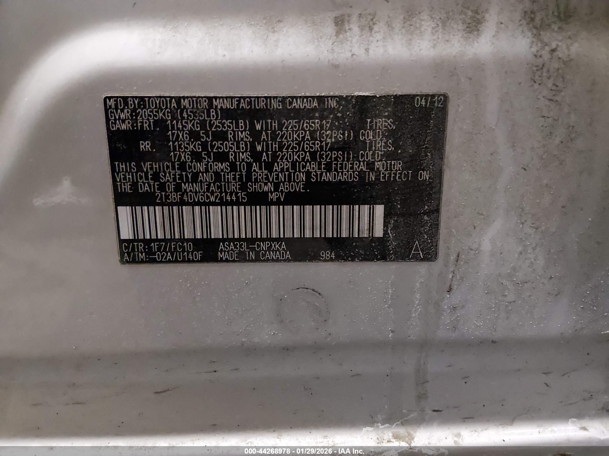 TOYOTA RAV4 image 9