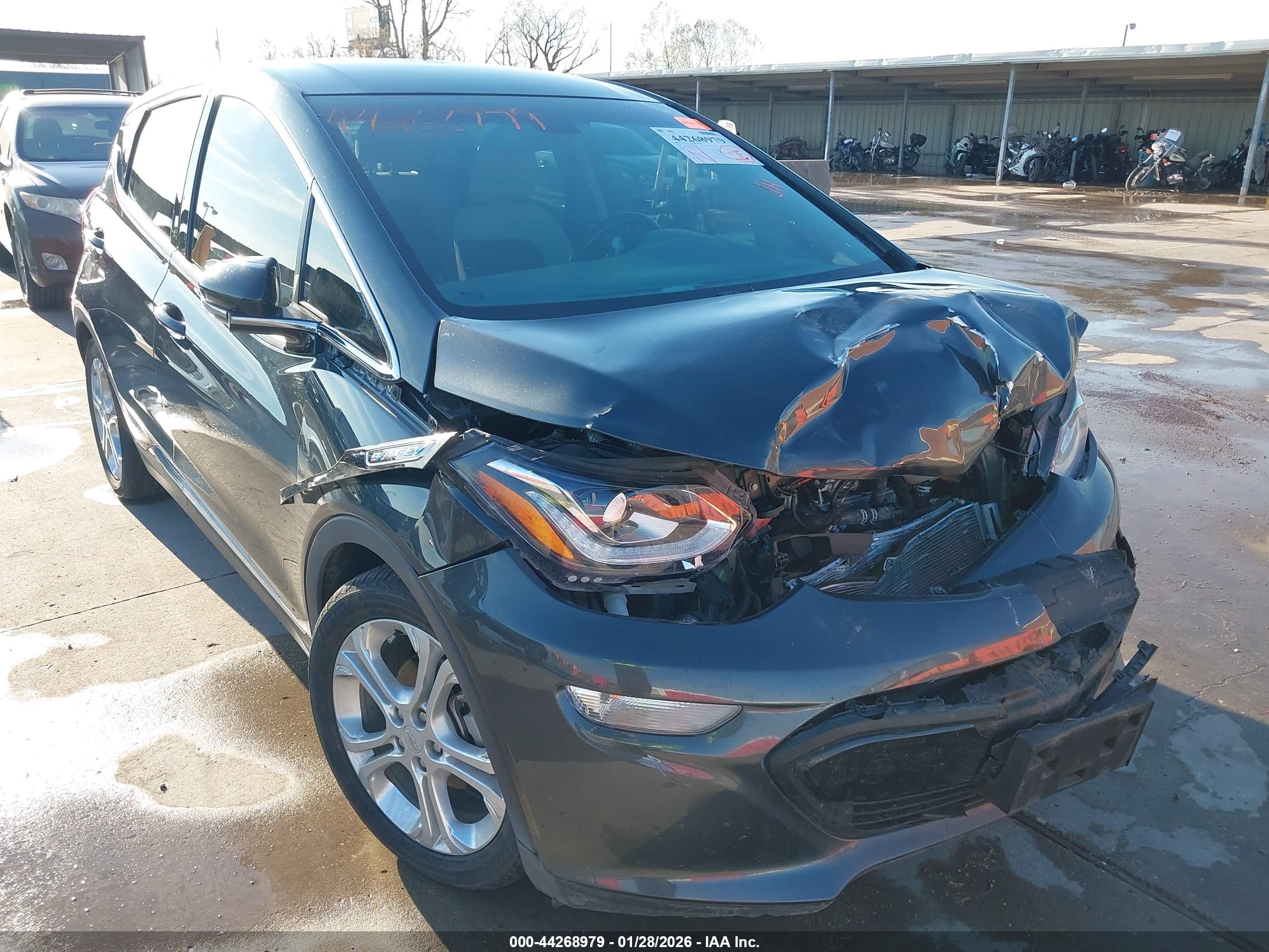 CHEVROLET BOLT image 6