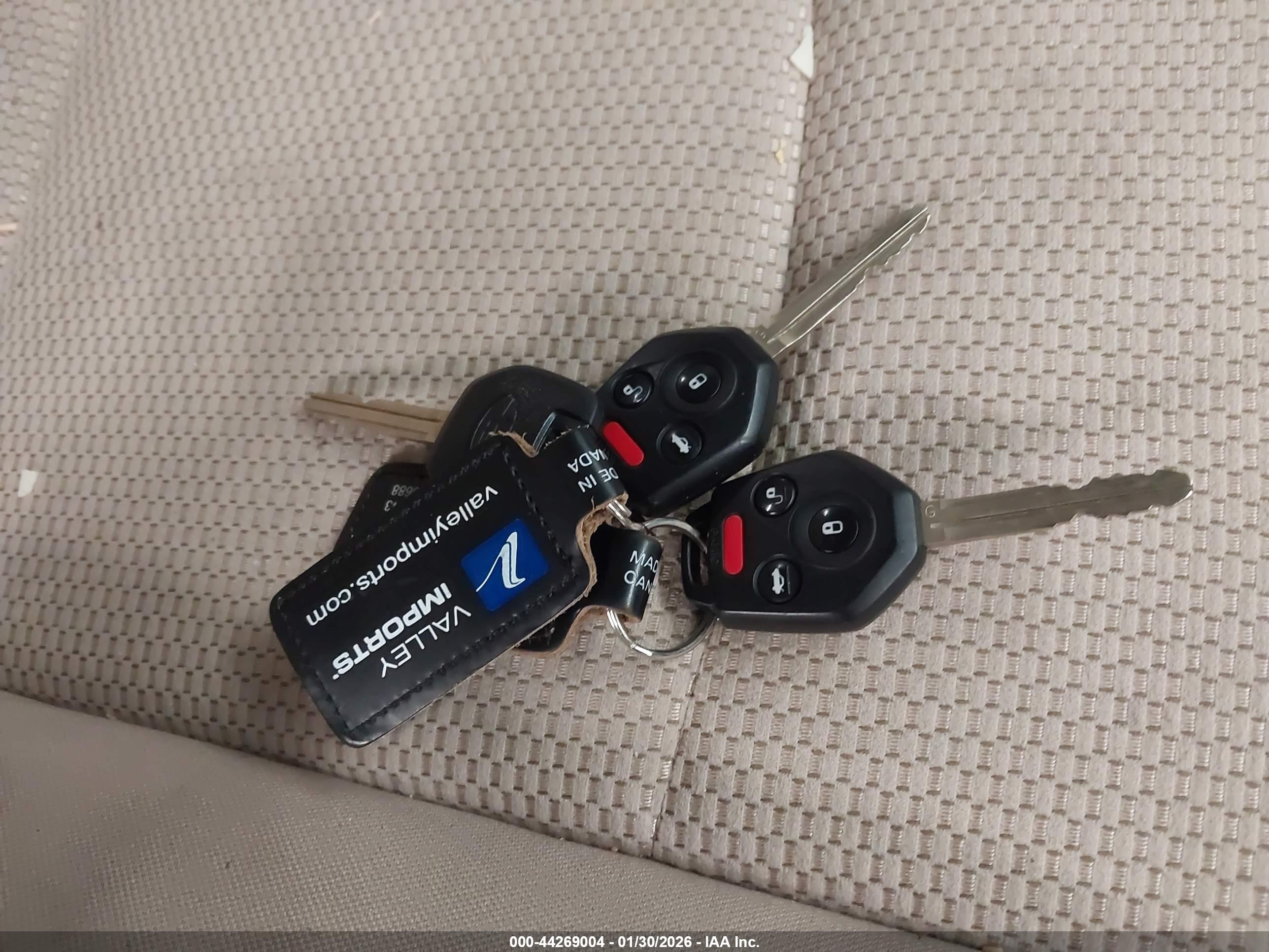 SUBARU OUTBACK image 11