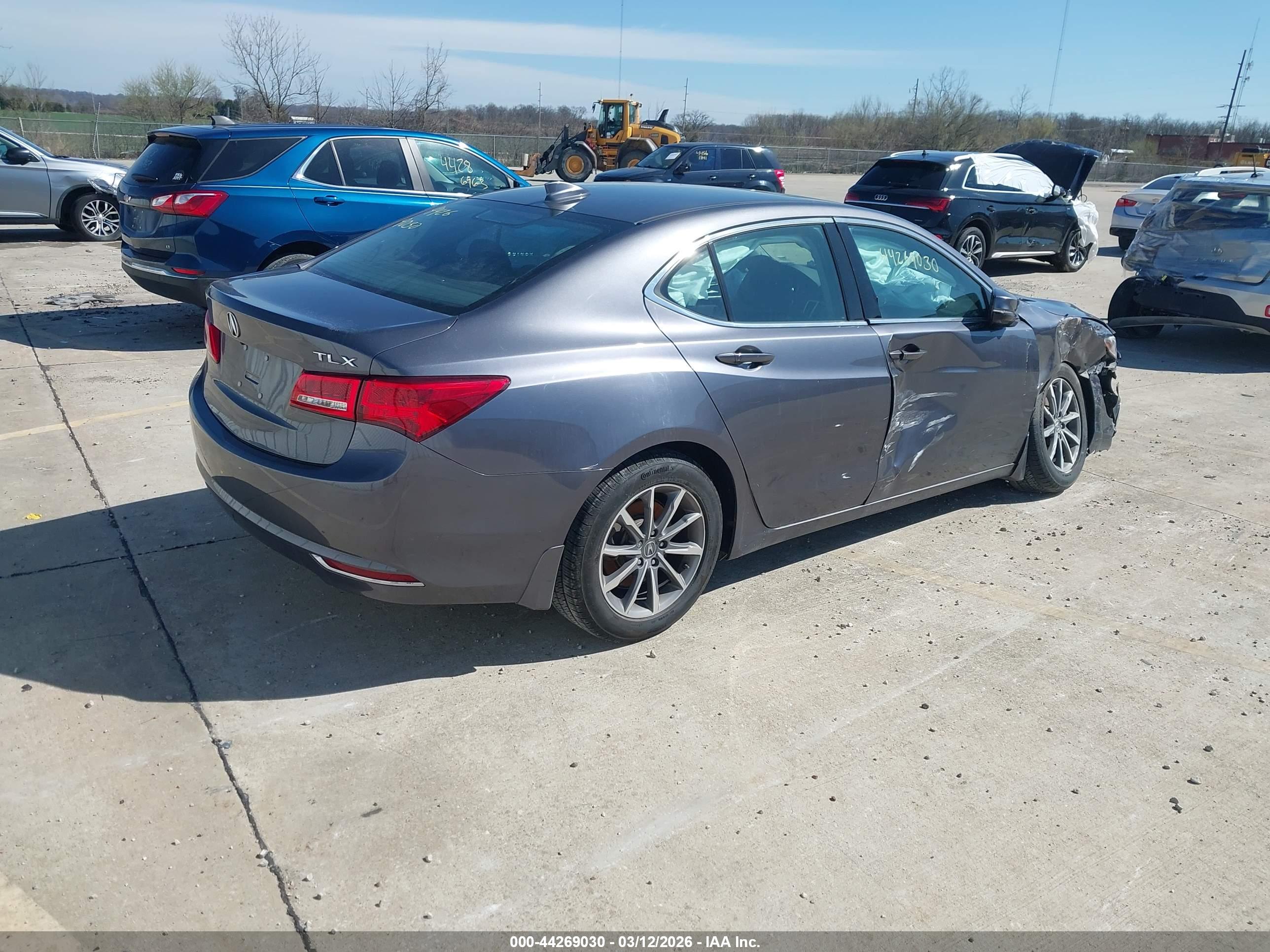 ACURA TLX image 4
