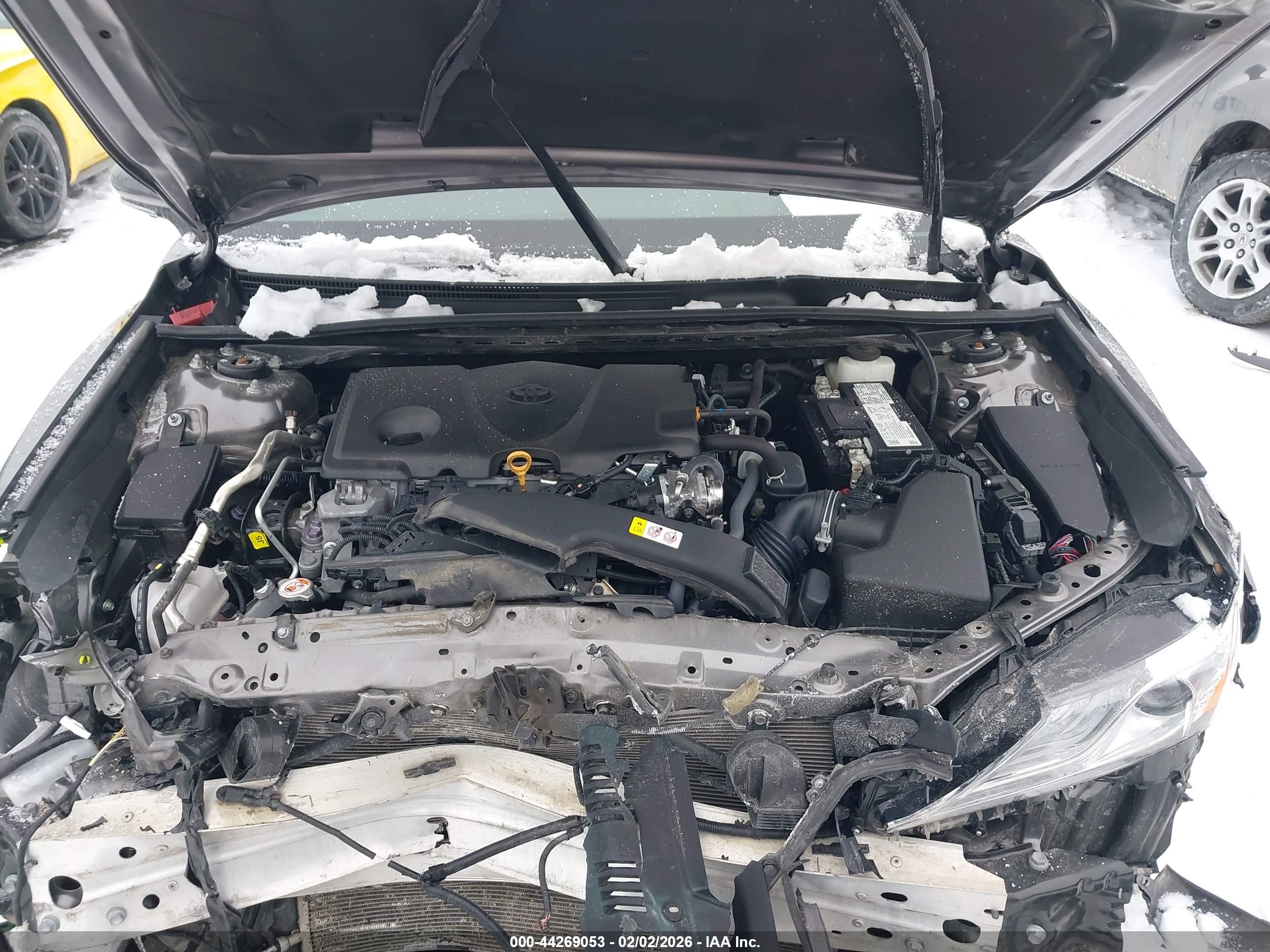 TOYOTA CAMRY image 10