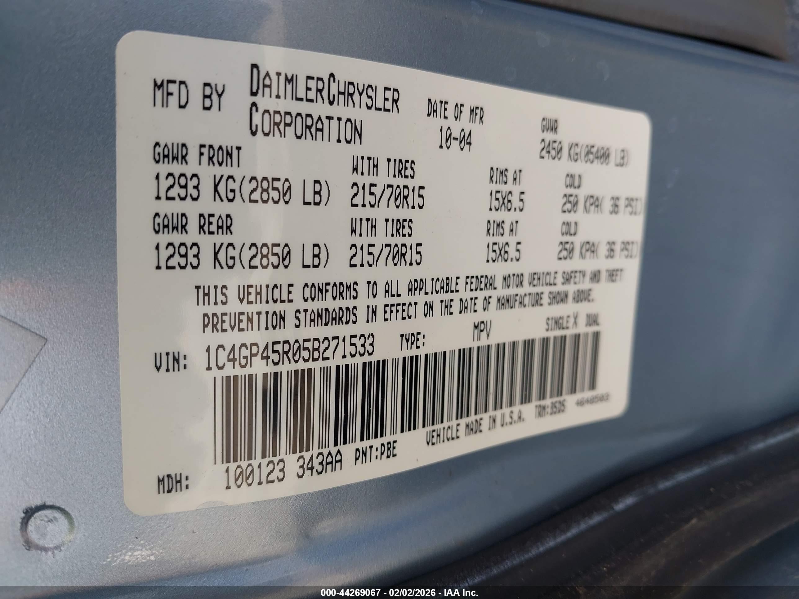 CHRYSLER TOWN image 9