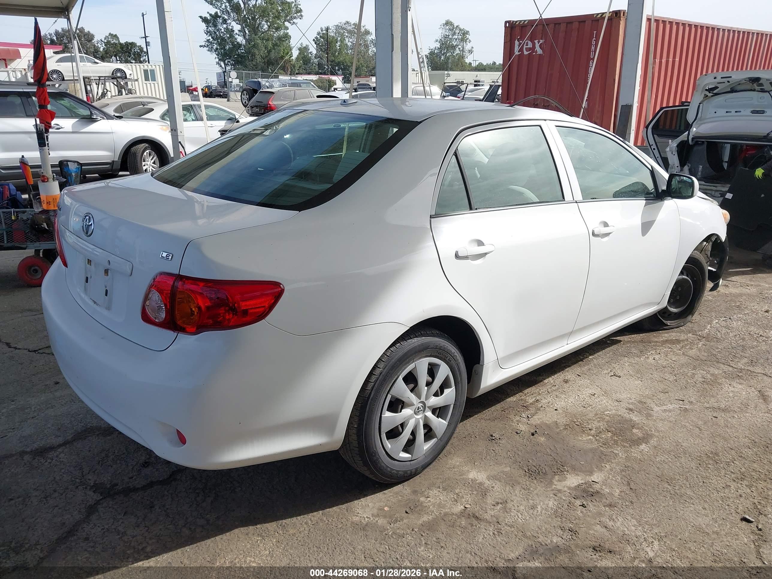 TOYOTA COROLLA image 4