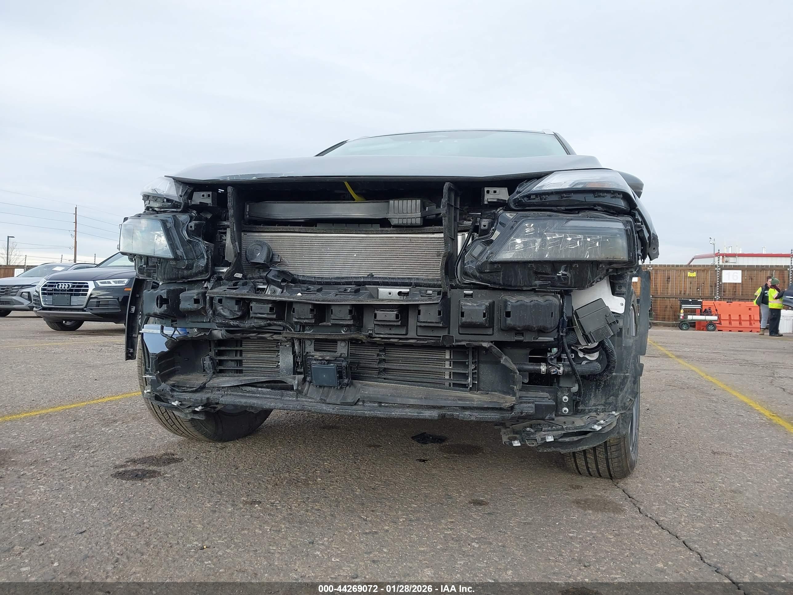 NISSAN ROGUE image 6