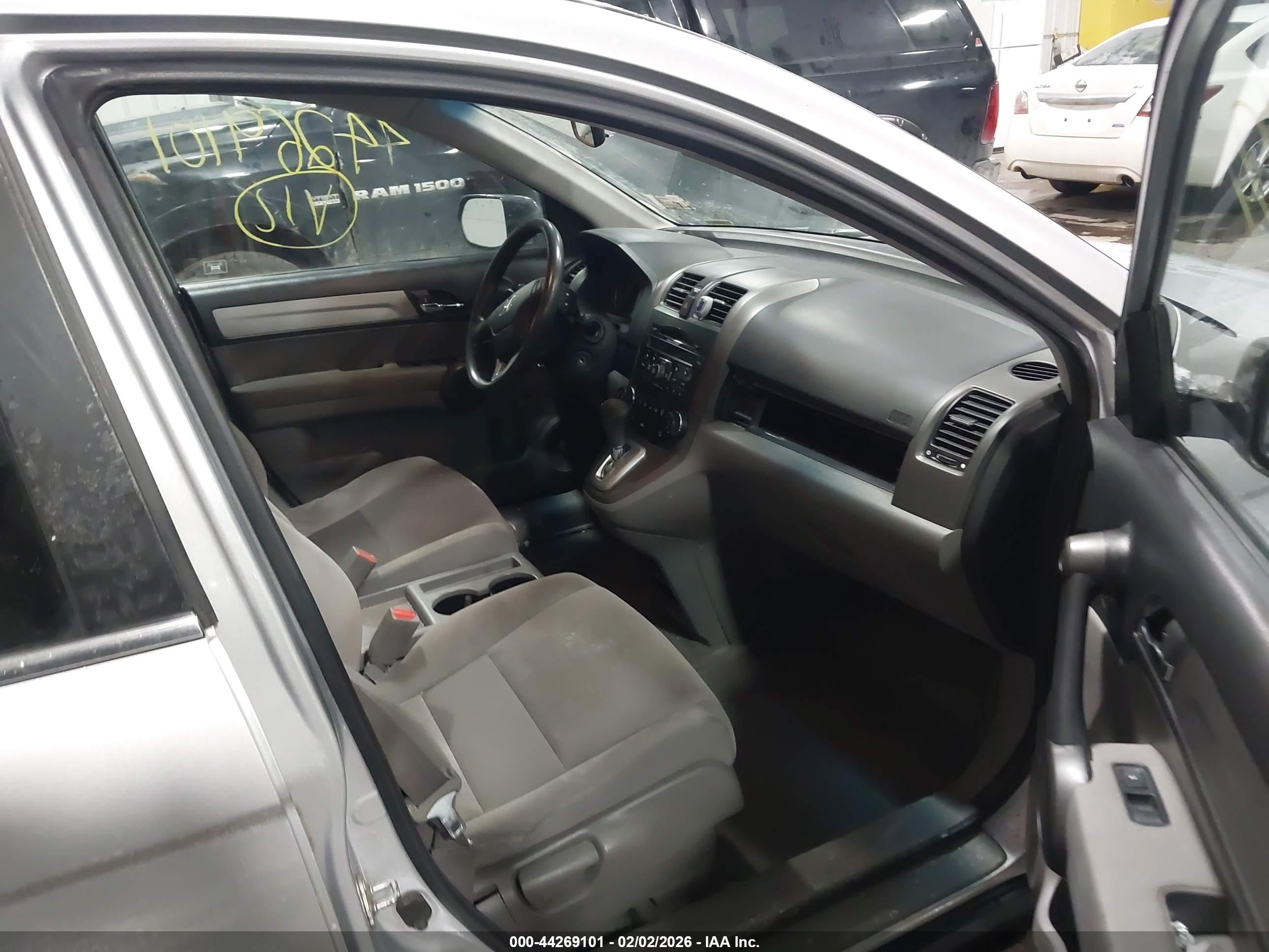HONDA CR-V image 5