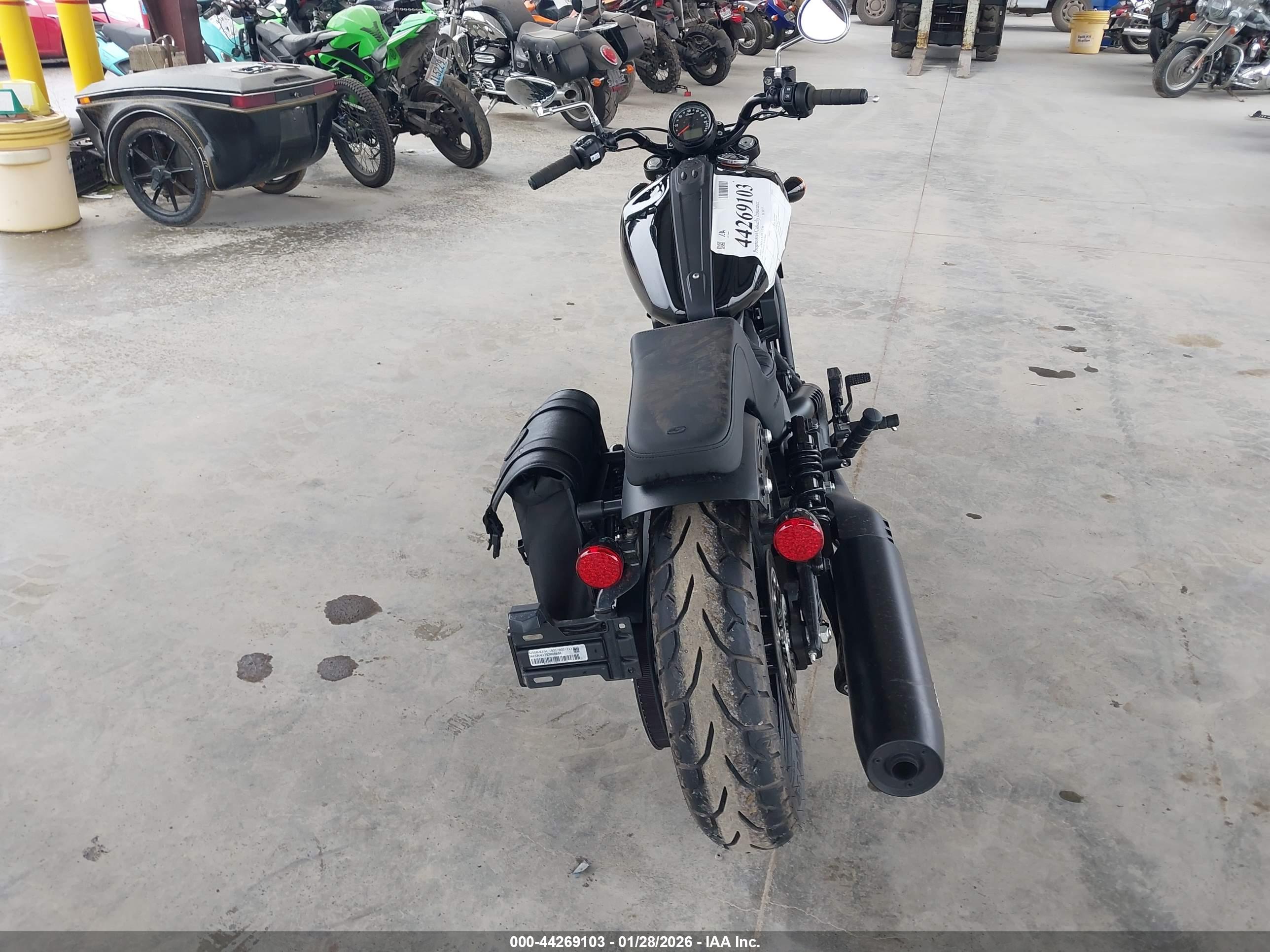 INDIAN MOTORCYCLE image 6