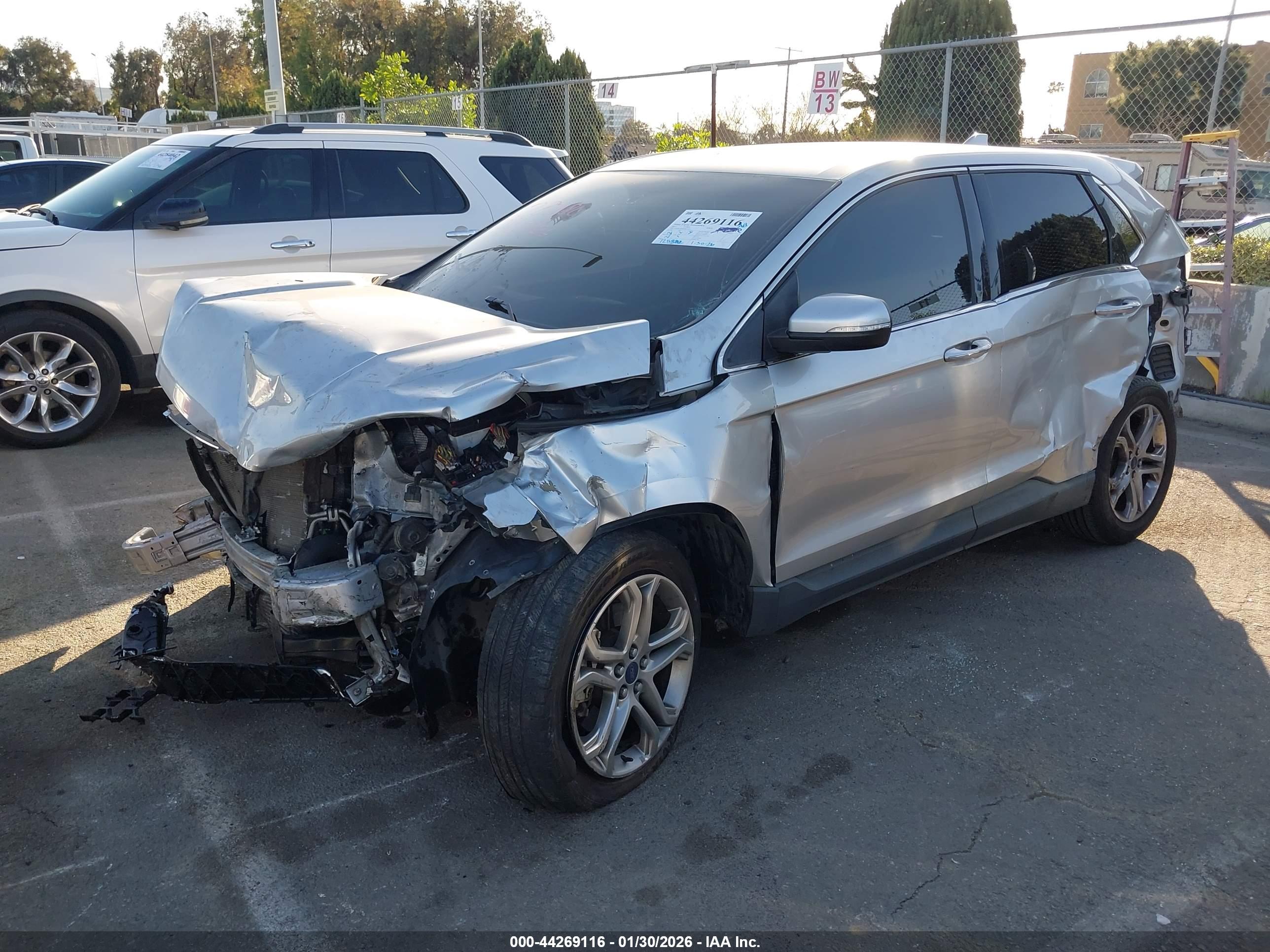 FORD EDGE image 2