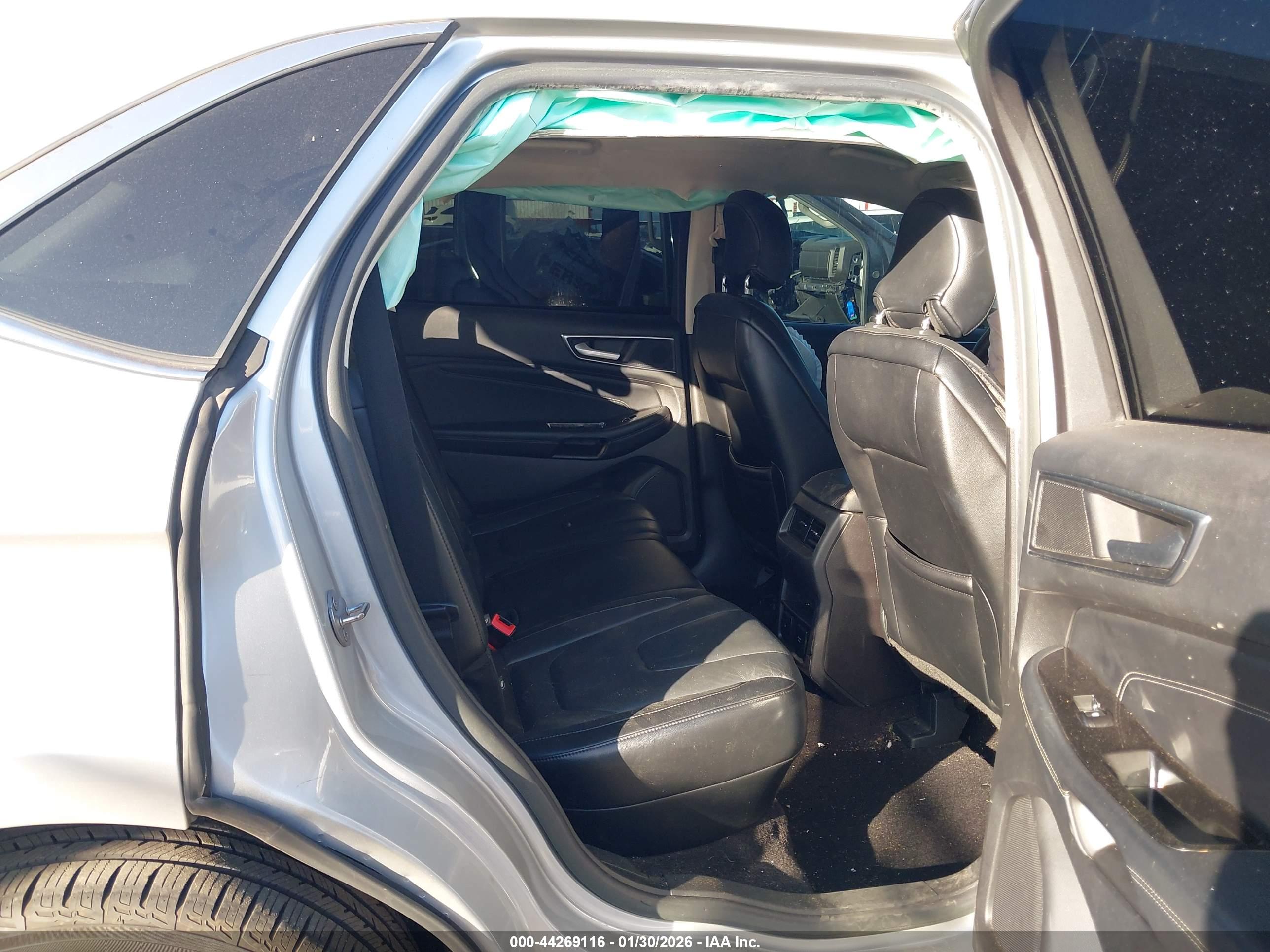 FORD EDGE image 8