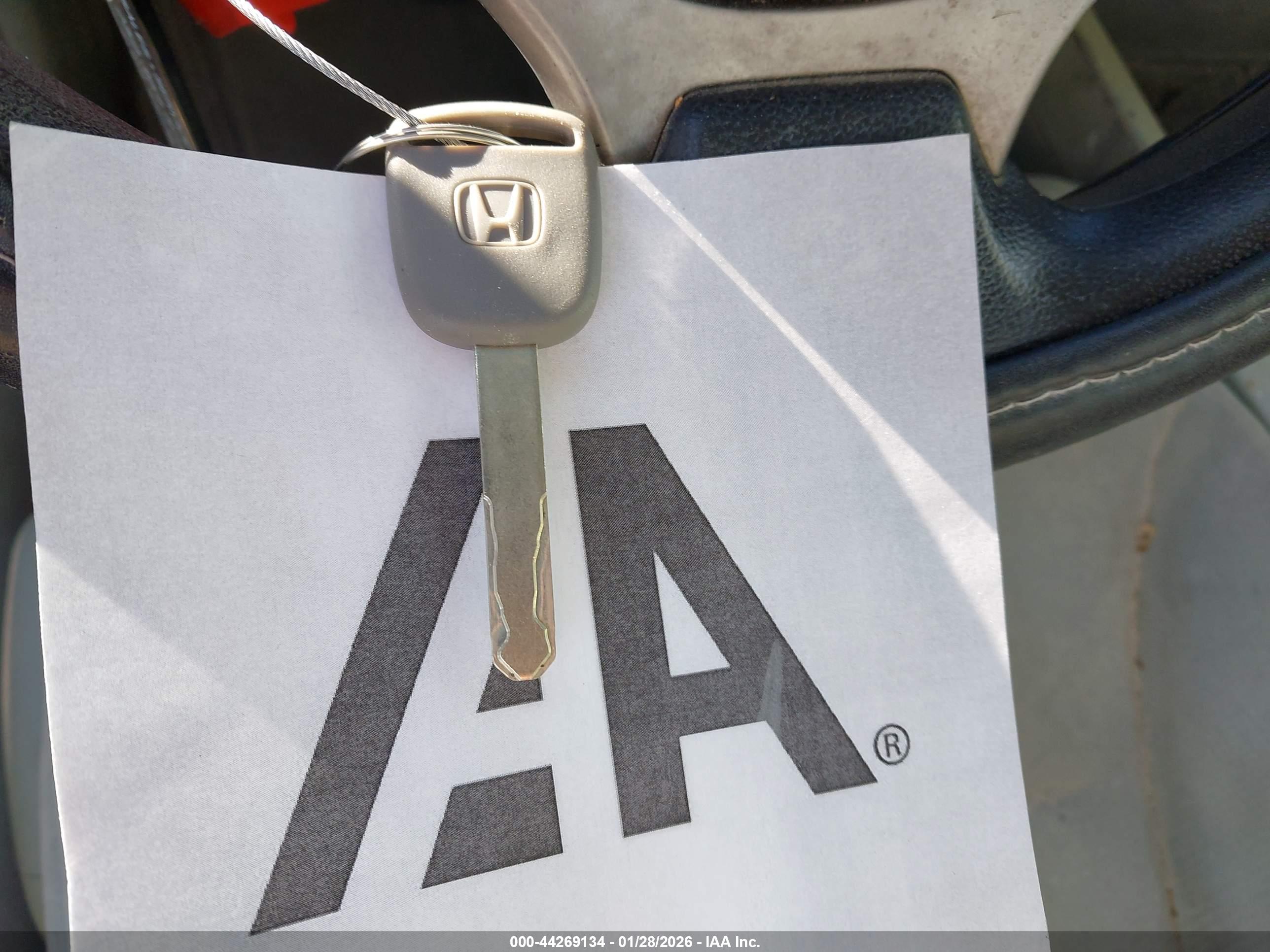 HONDA CIVIC image 11