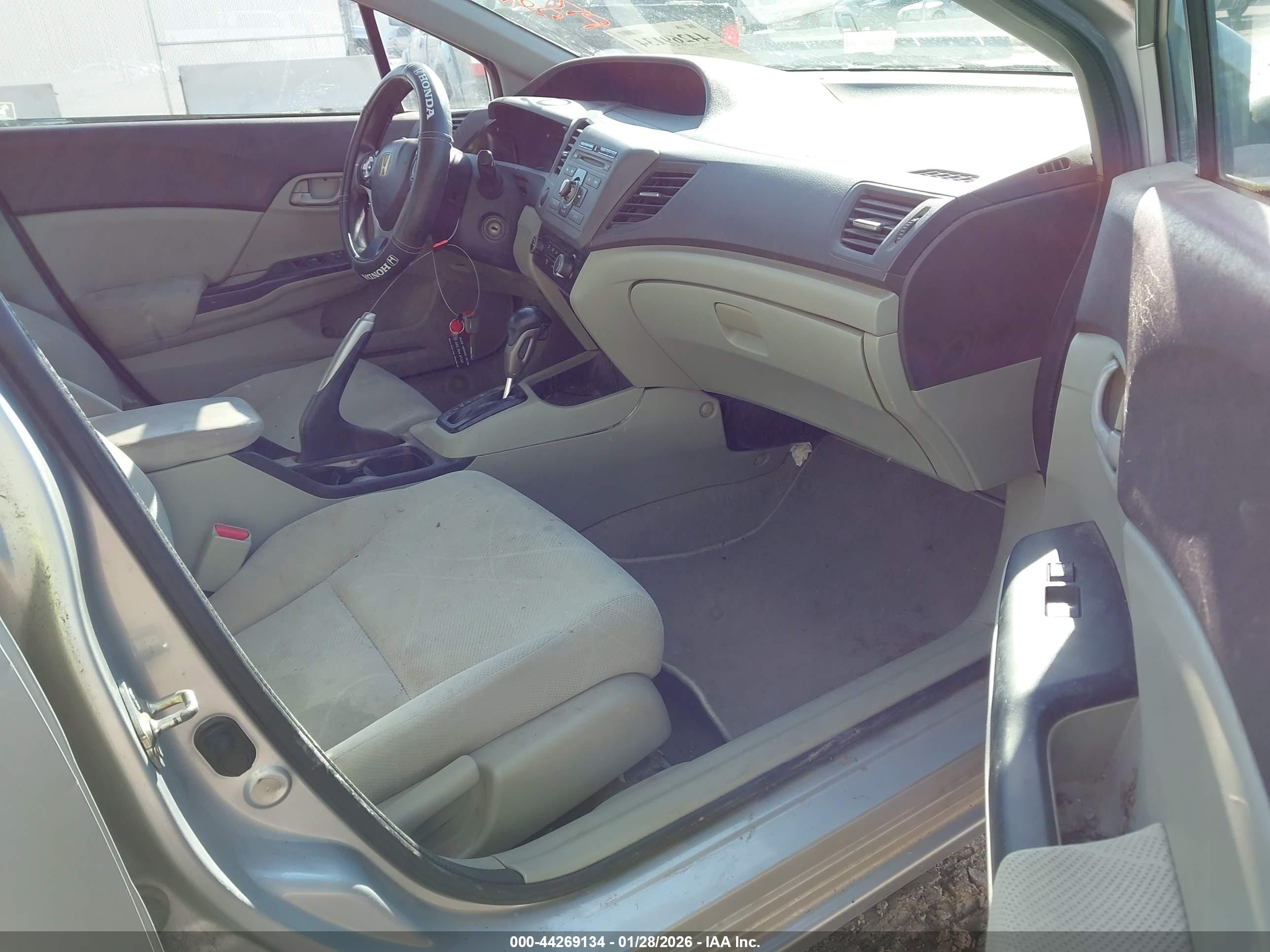 HONDA CIVIC image 5