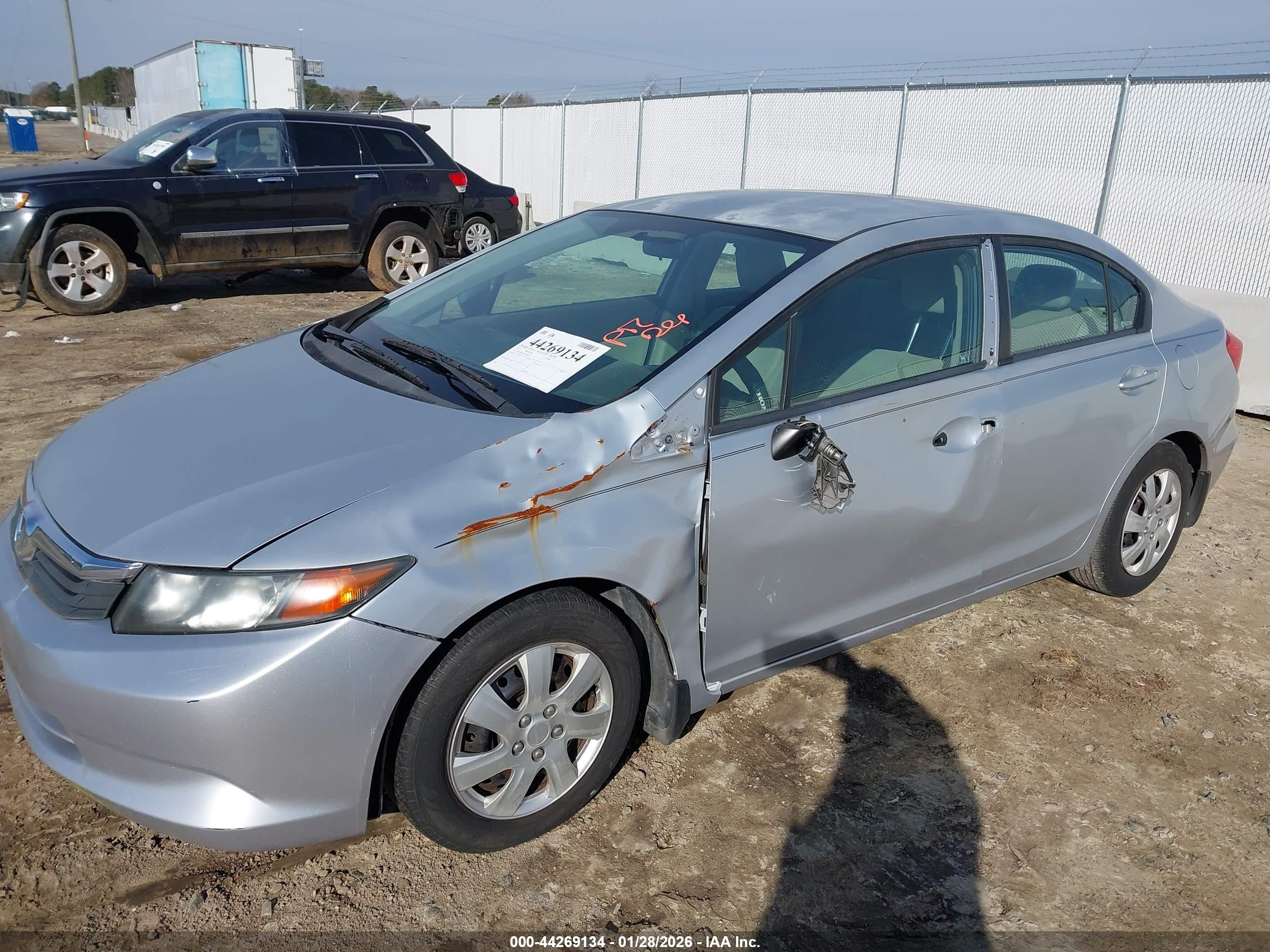 HONDA CIVIC image 6