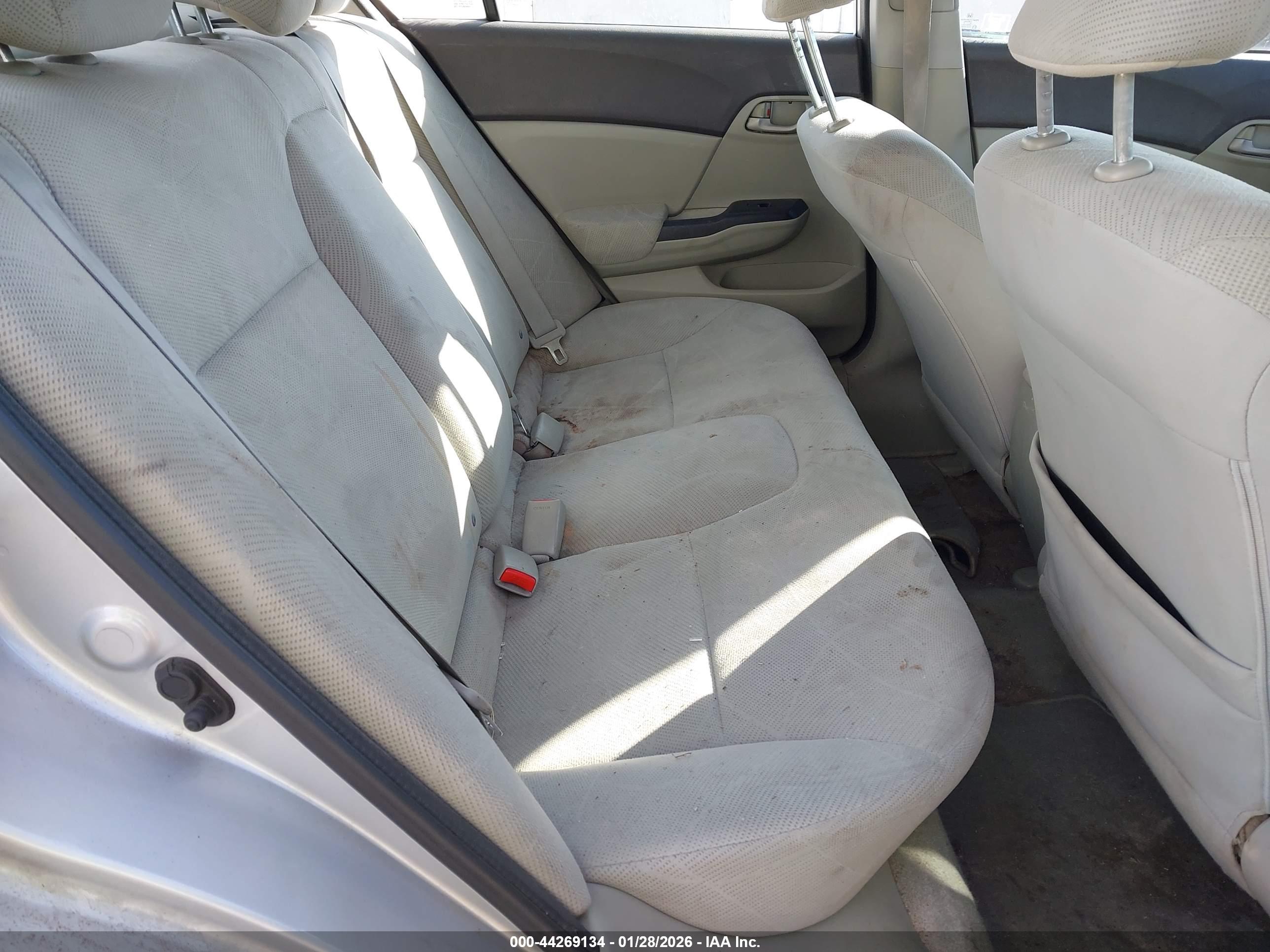 HONDA CIVIC image 8