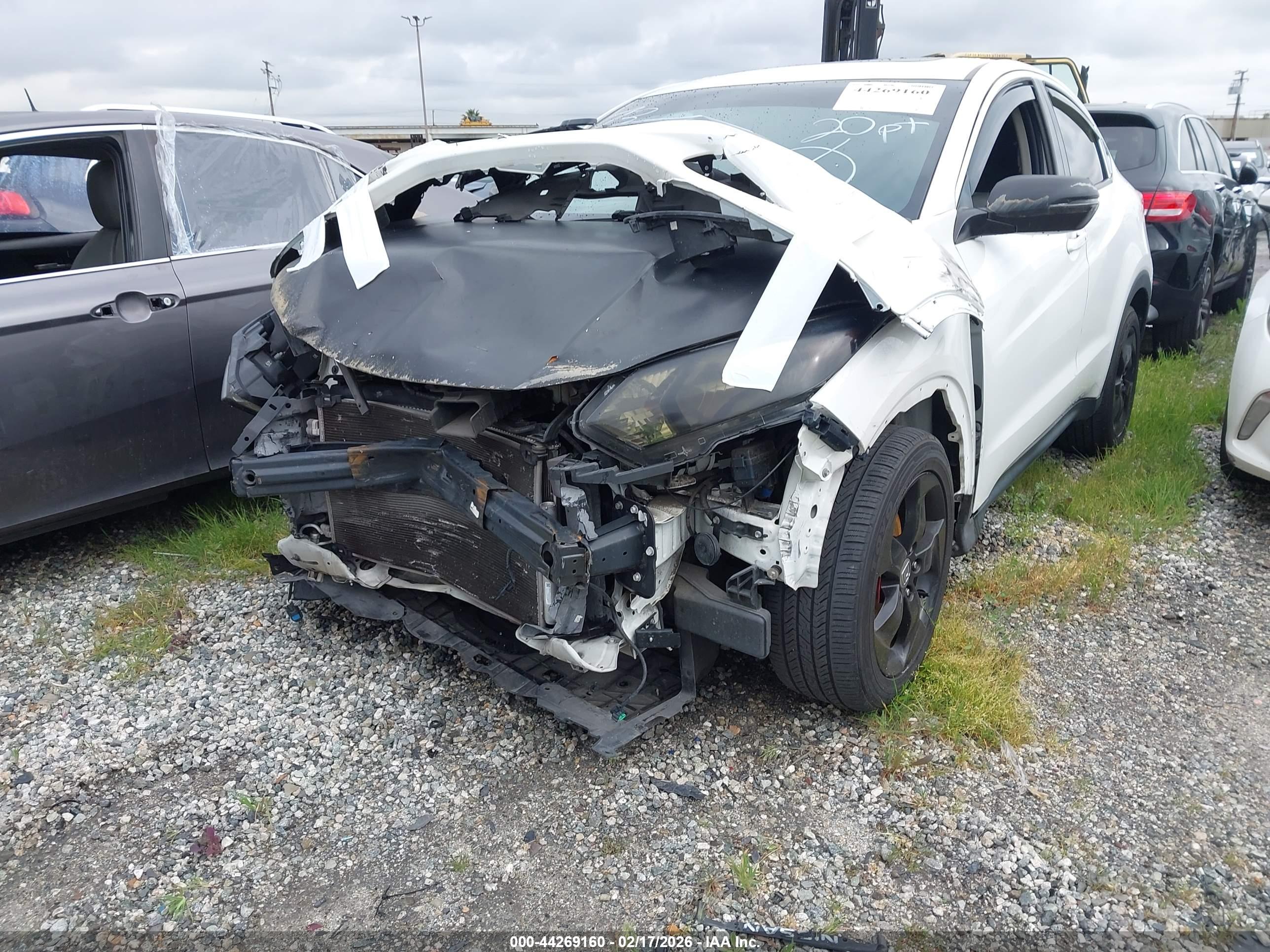 HONDA HR-V image 2