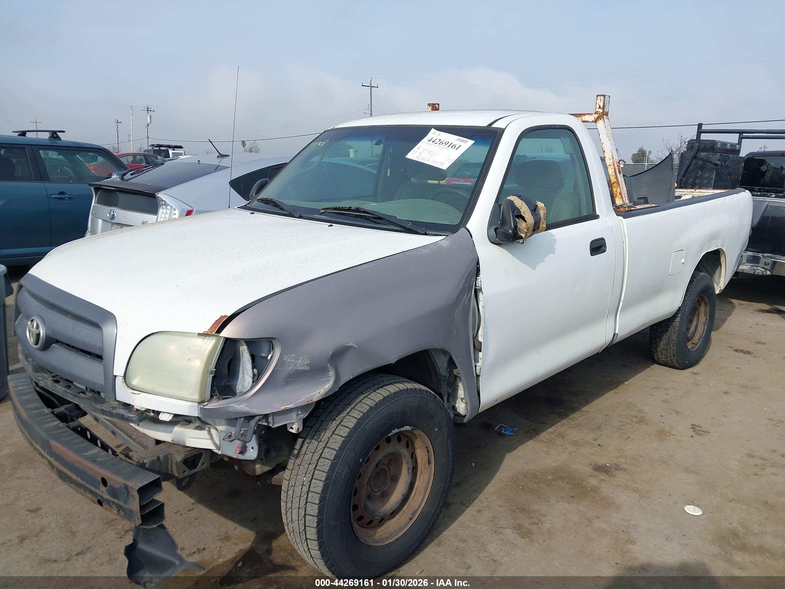 TOYOTA TUNDRA image 2