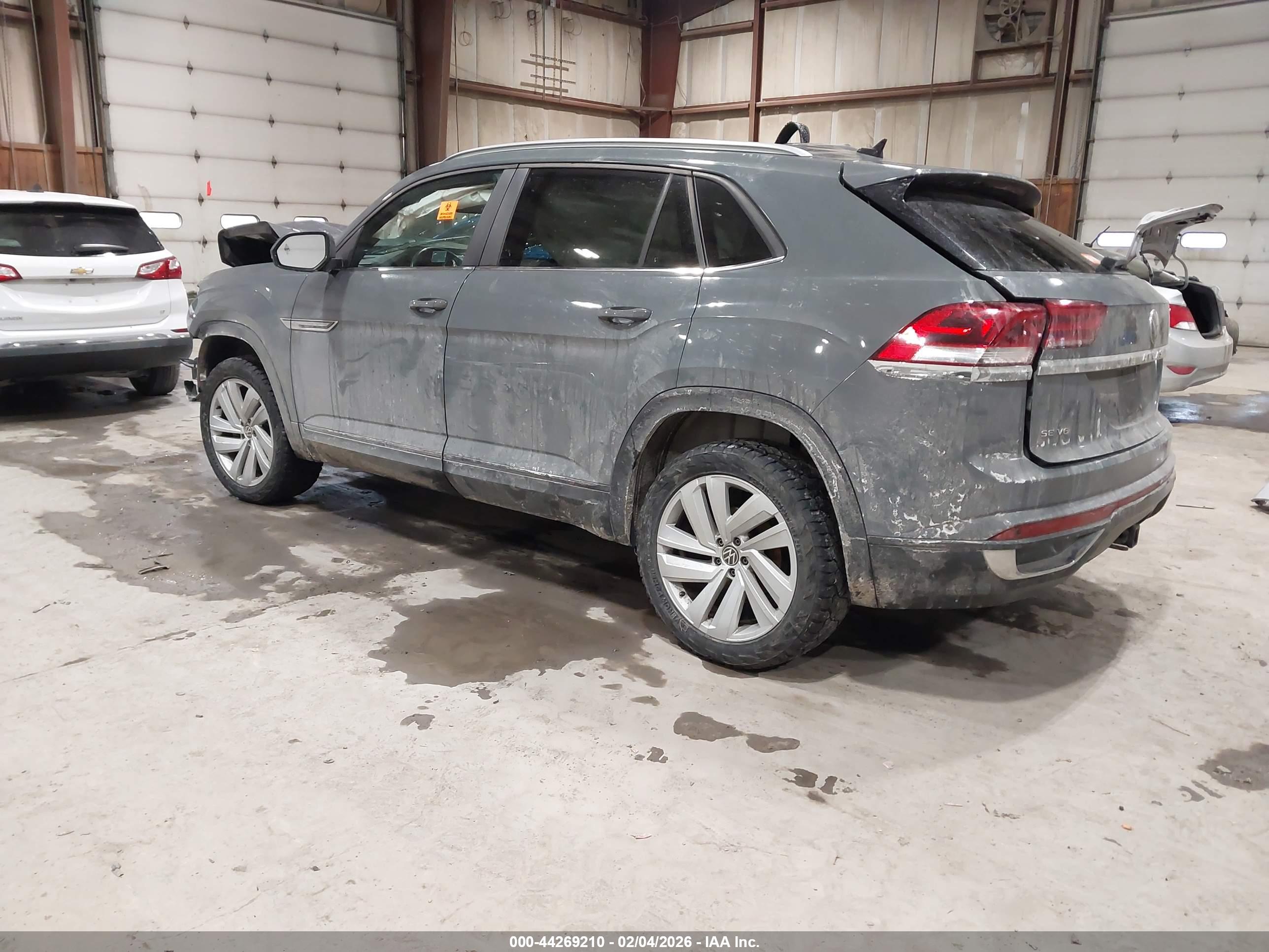 VOLKSWAGEN ATLAS image 3