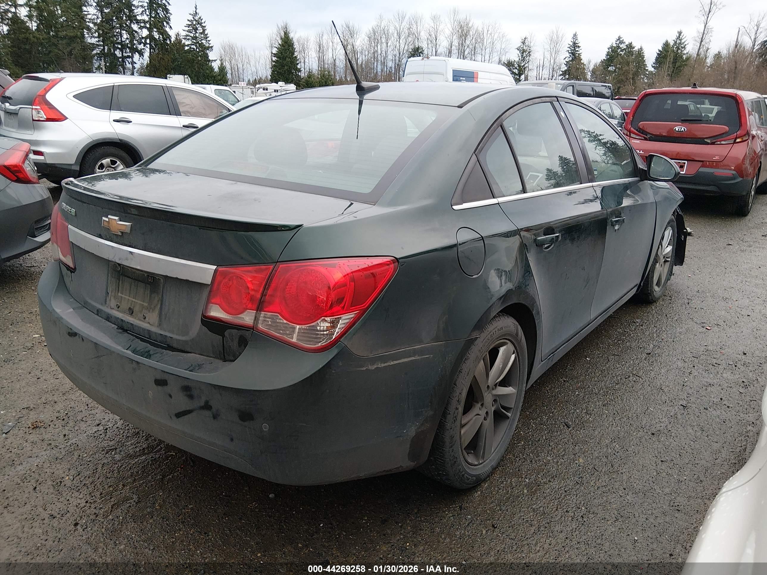 CHEVROLET CRUZE image 4