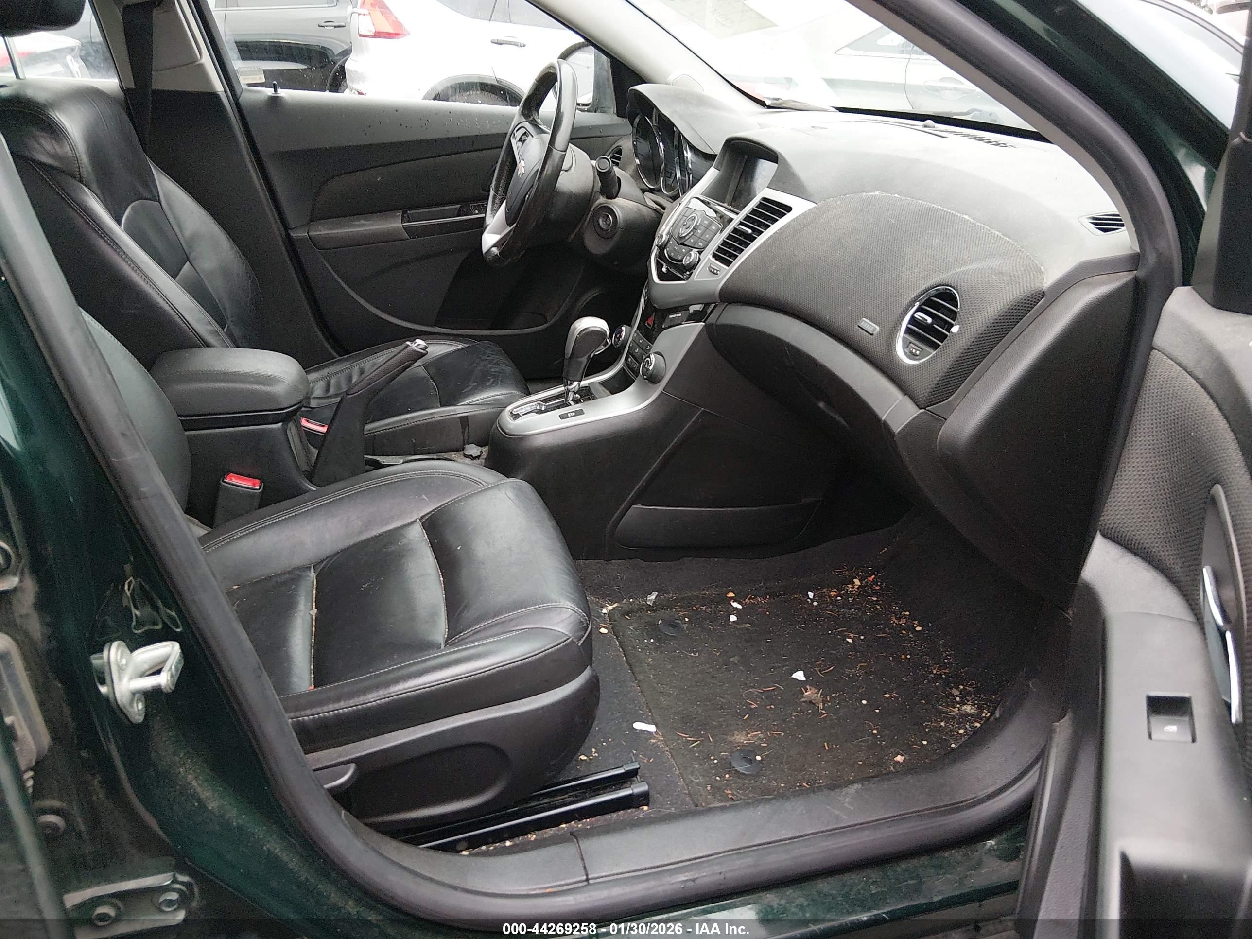 CHEVROLET CRUZE image 5