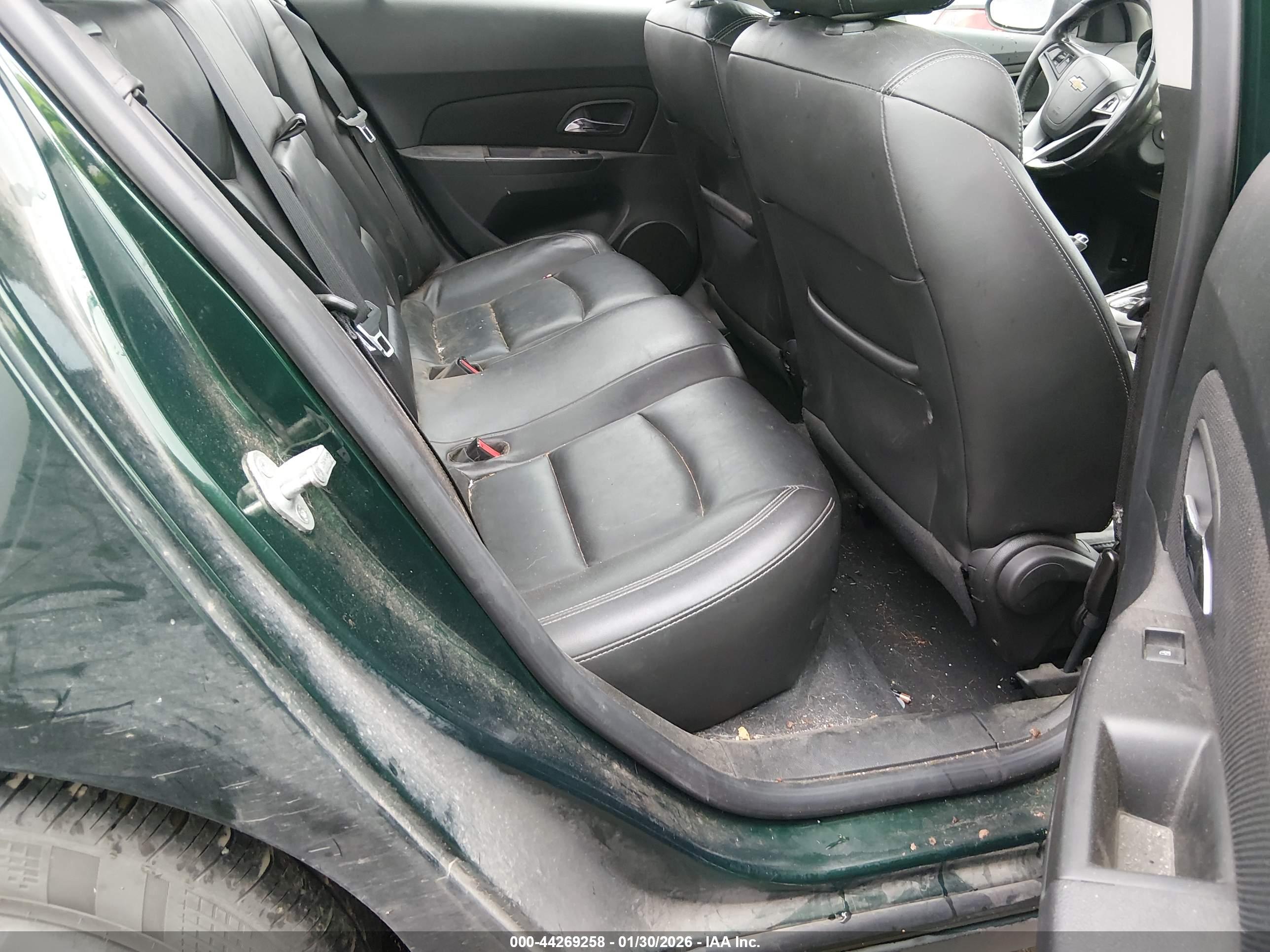 CHEVROLET CRUZE image 8