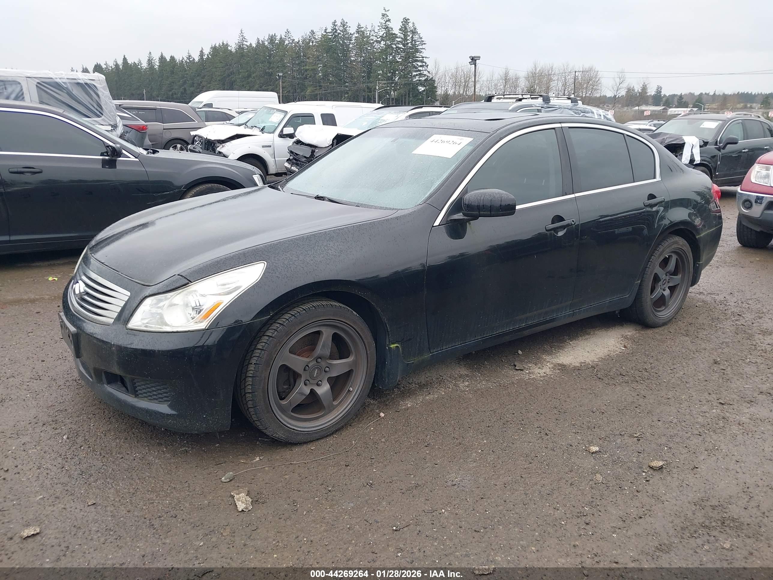 INFINITI G35 image 2