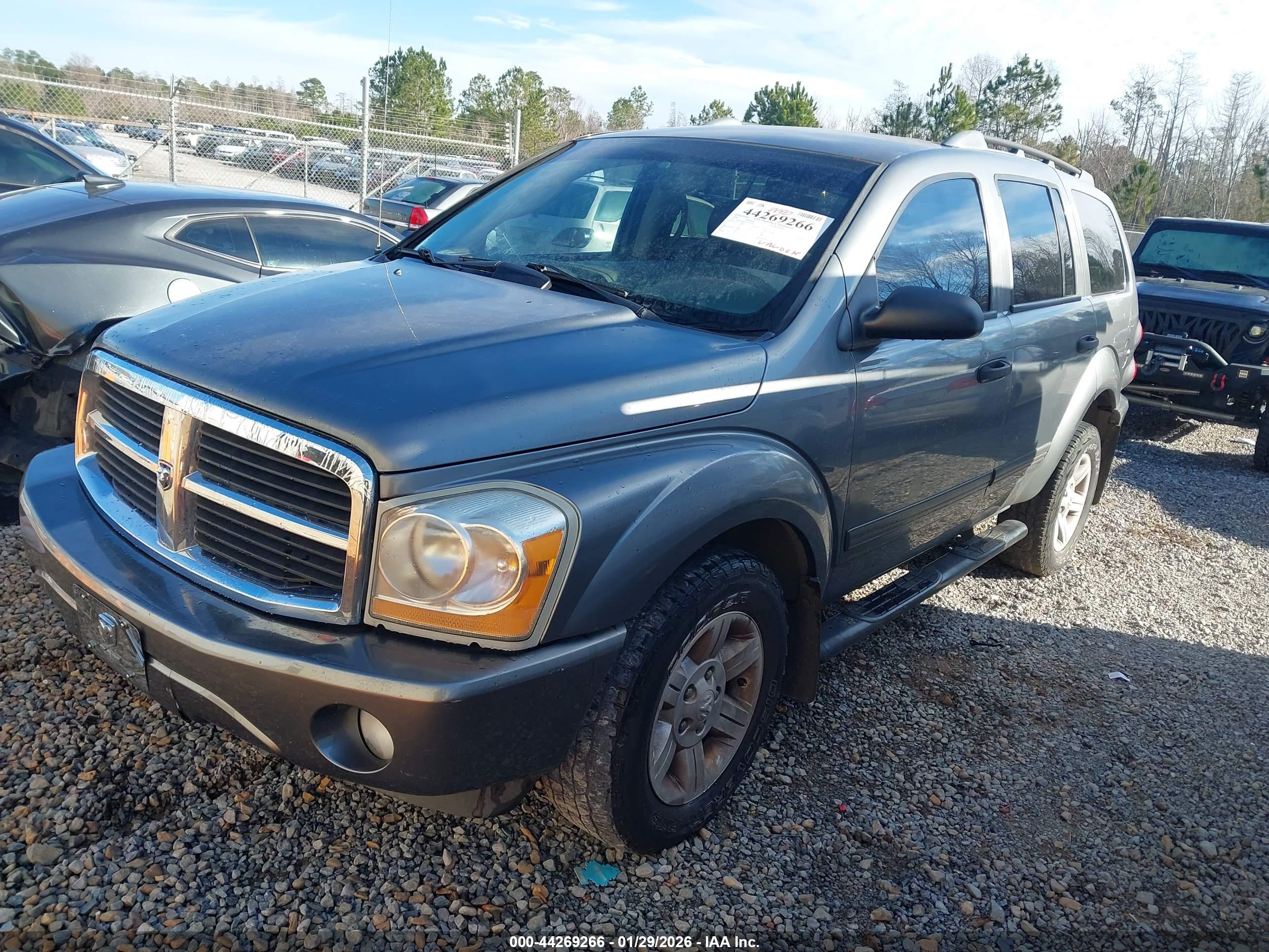DODGE DURANGO image 2