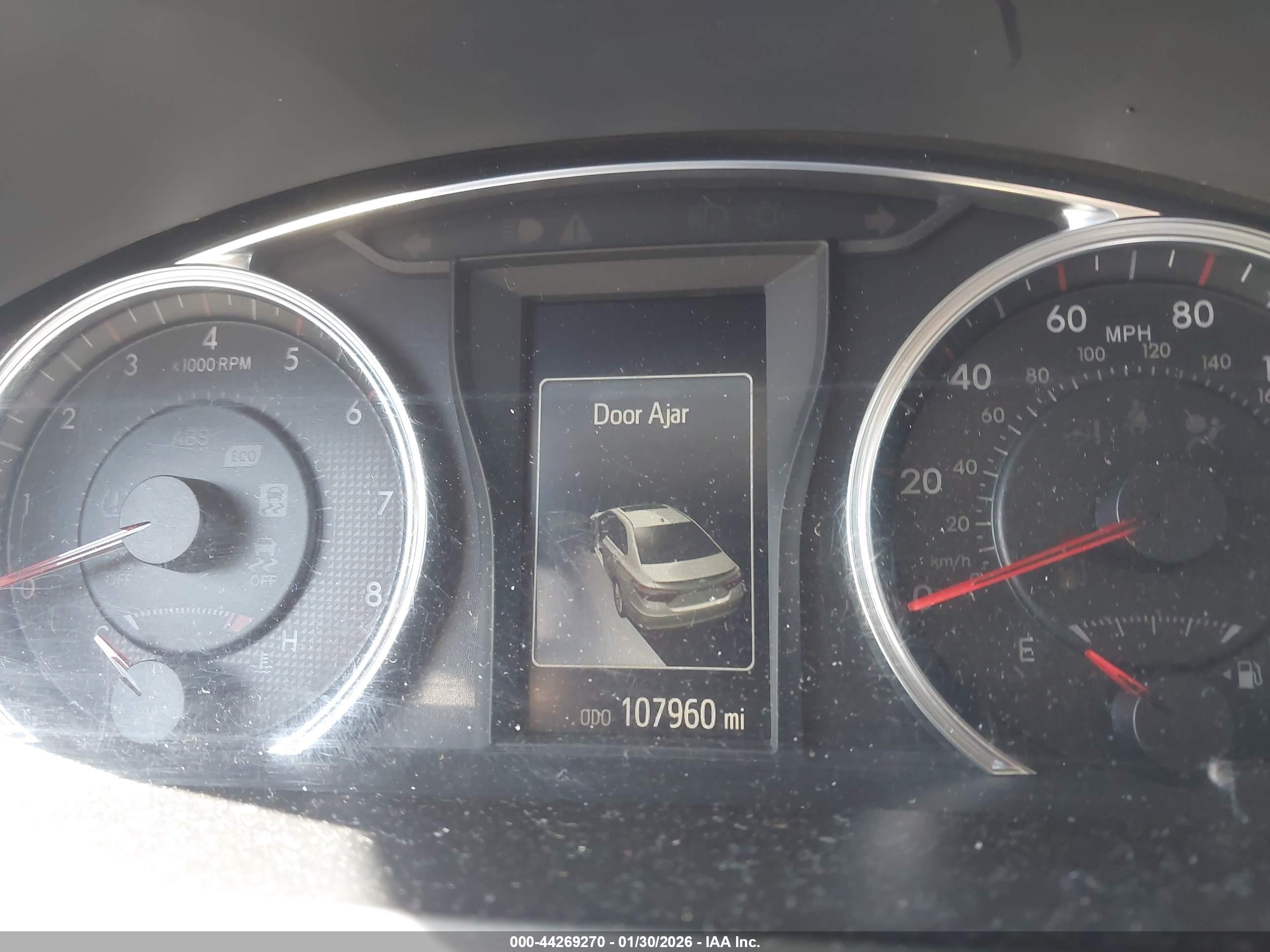 TOYOTA CAMRY image 7