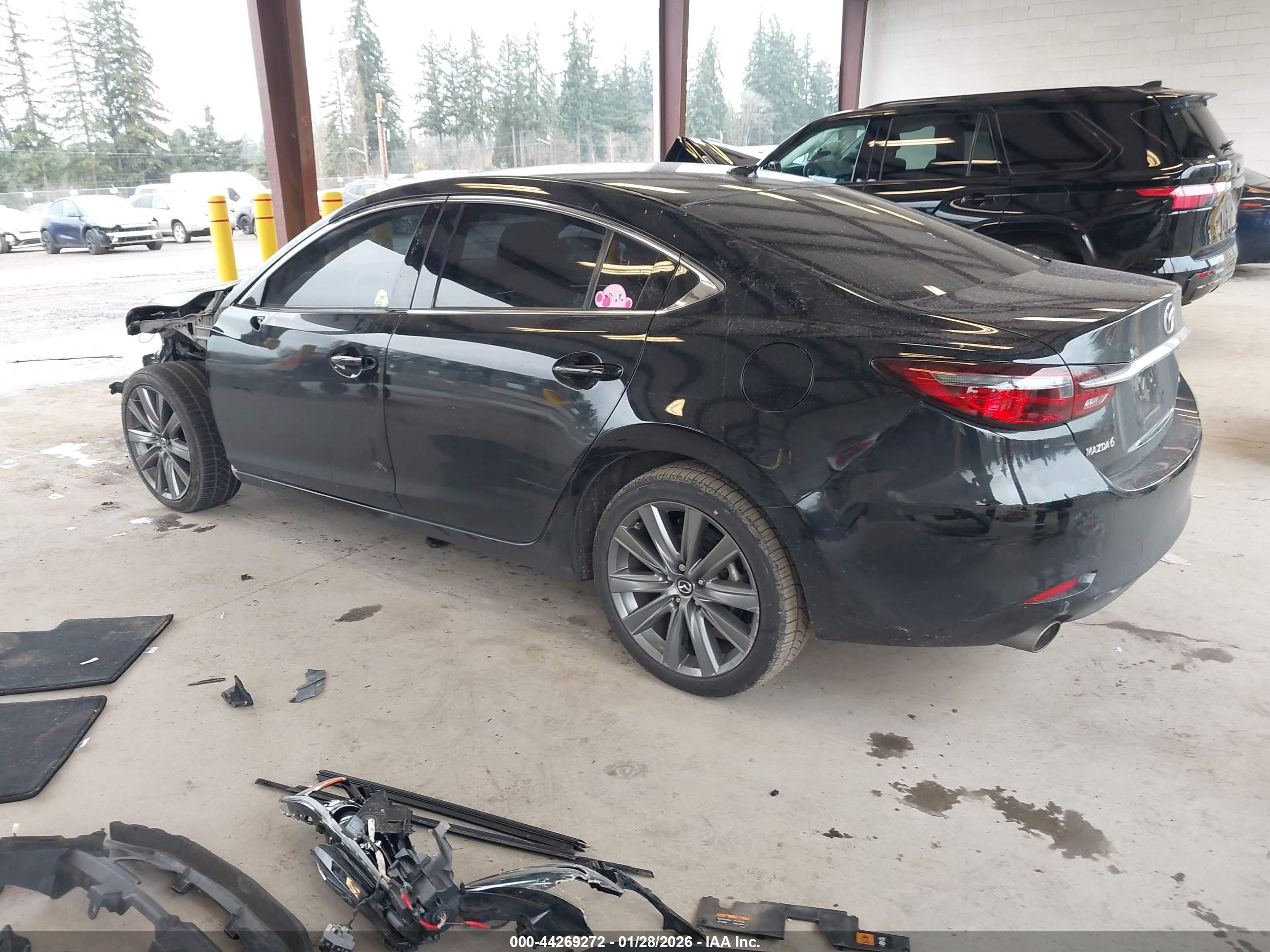 MAZDA MAZDA6 image 3