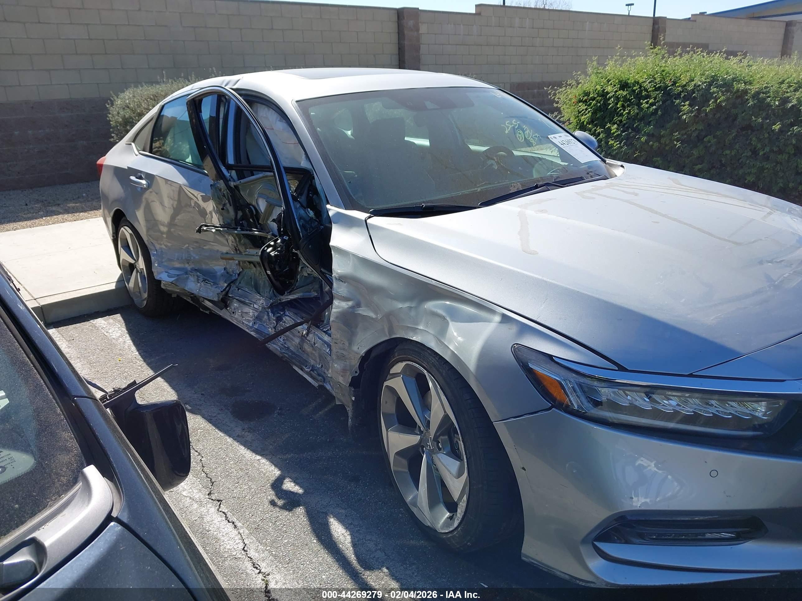 HONDA ACCORD image 6