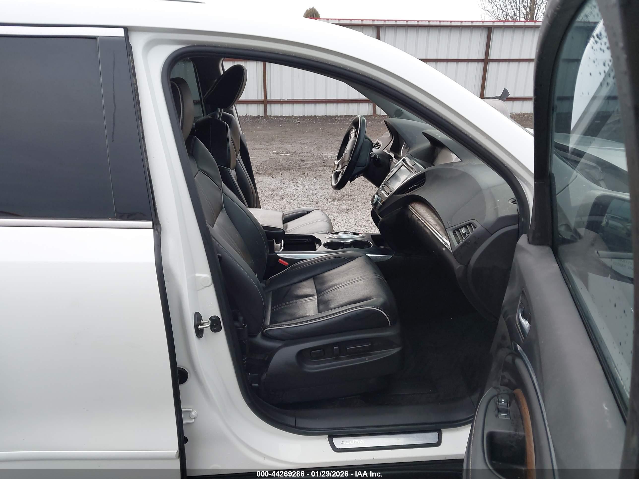ACURA MDX image 5