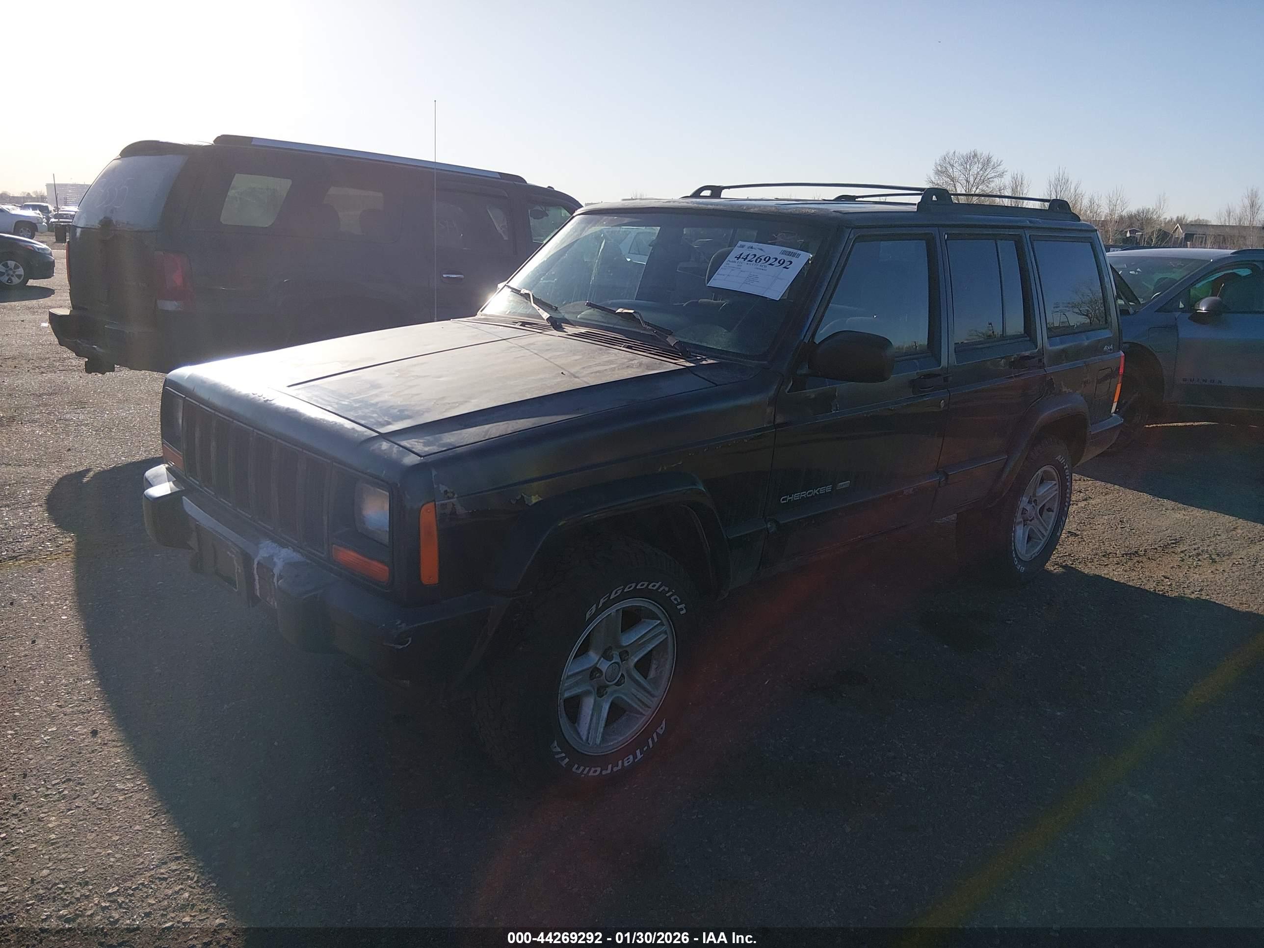 JEEP CHEROKEE image 2