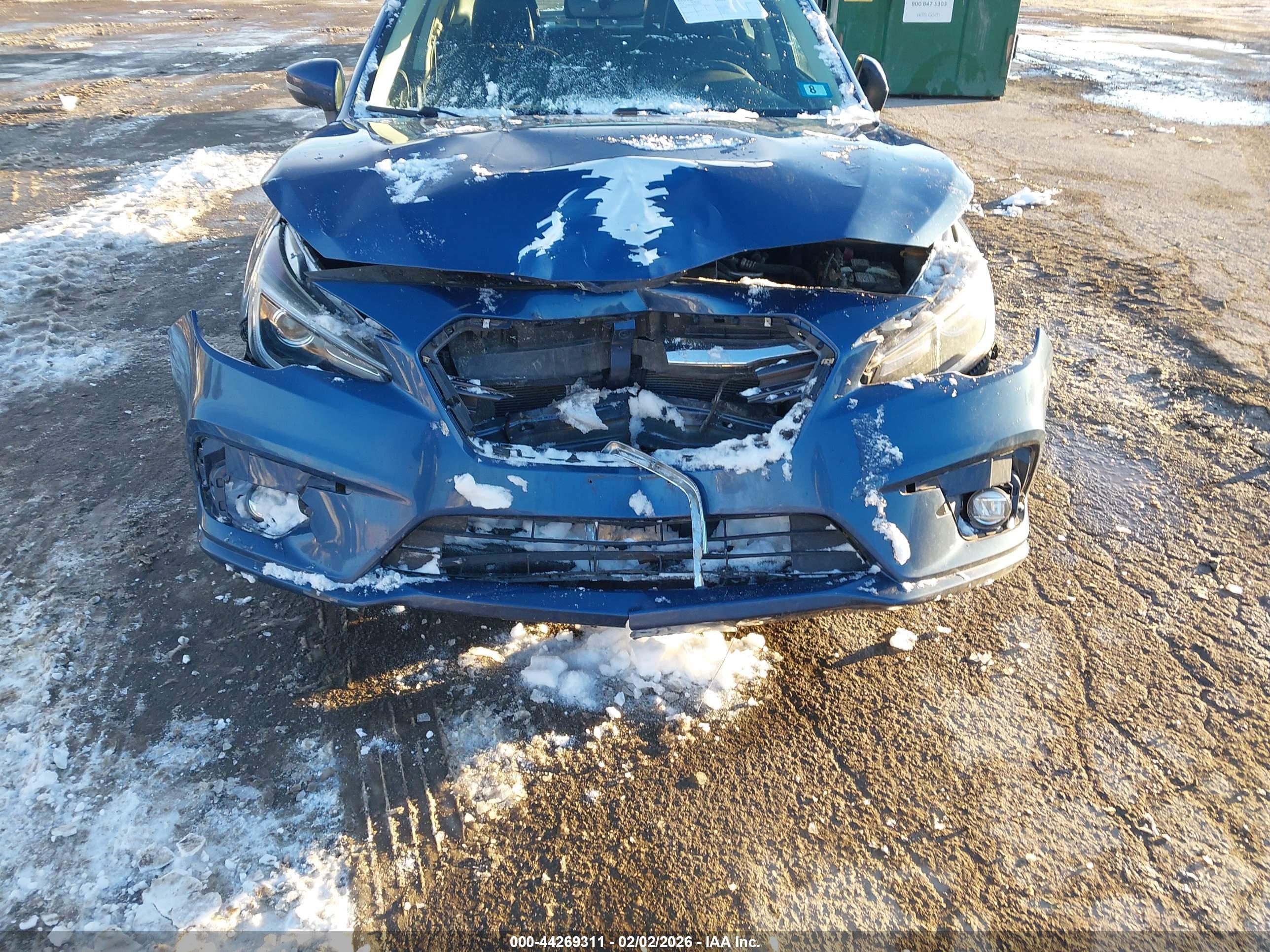 SUBARU LEGACY image 6