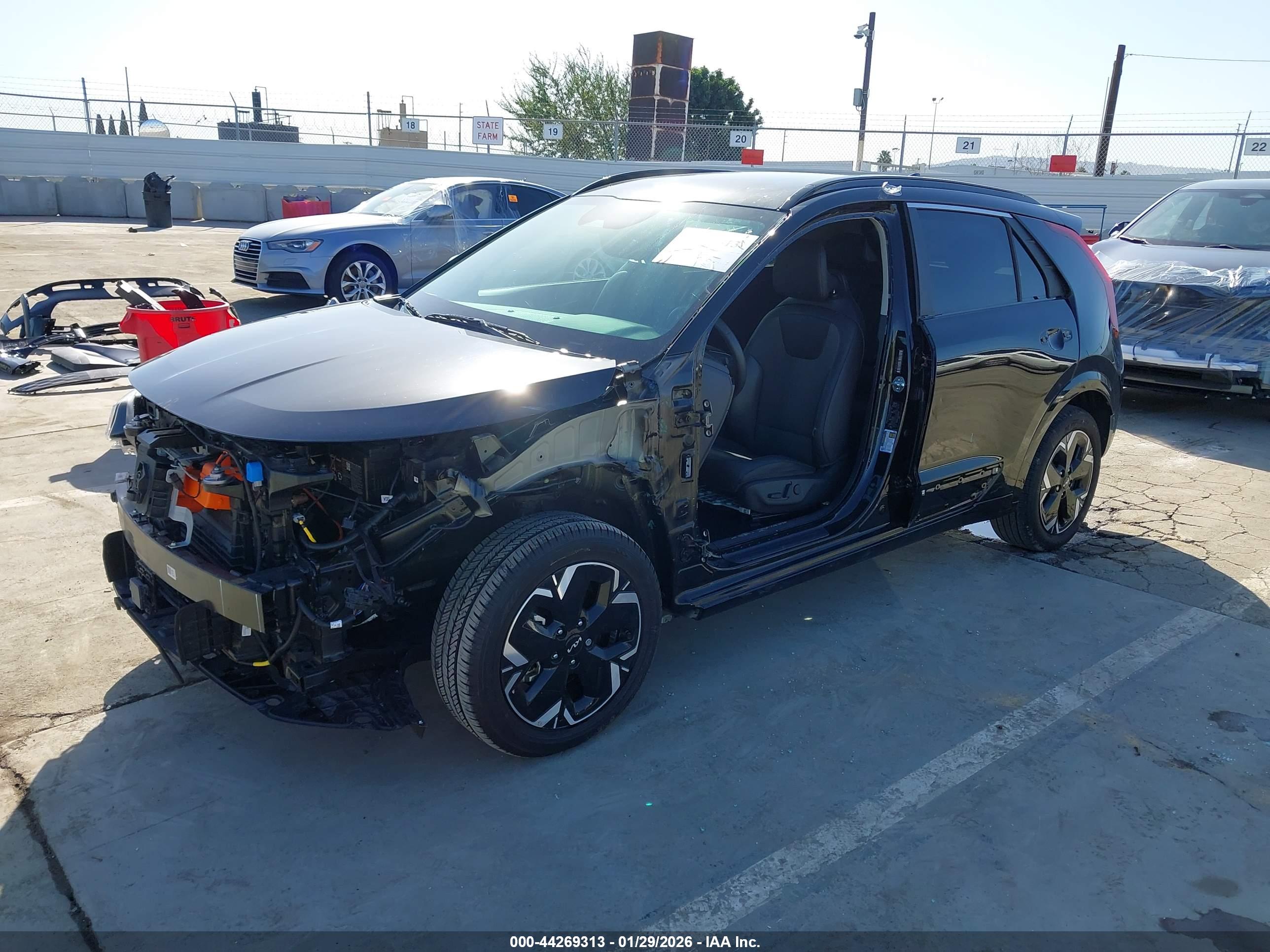KIA NIRO image 2