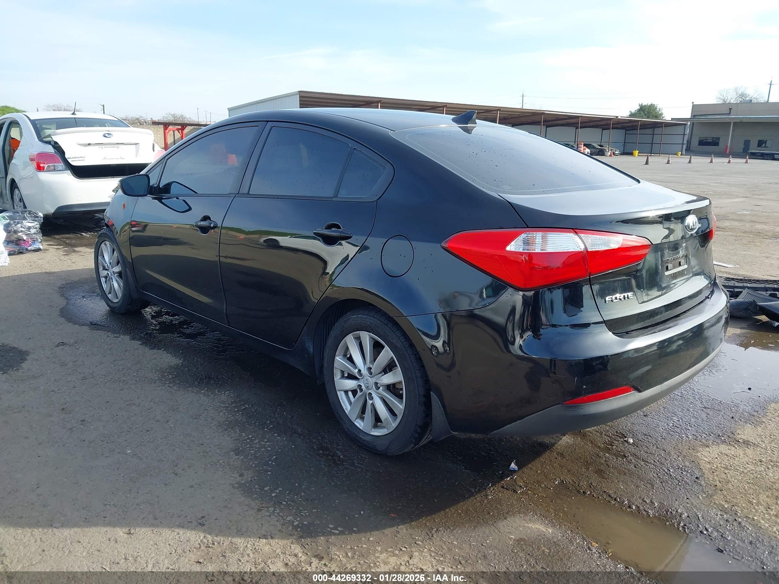 KIA FORTE image 3