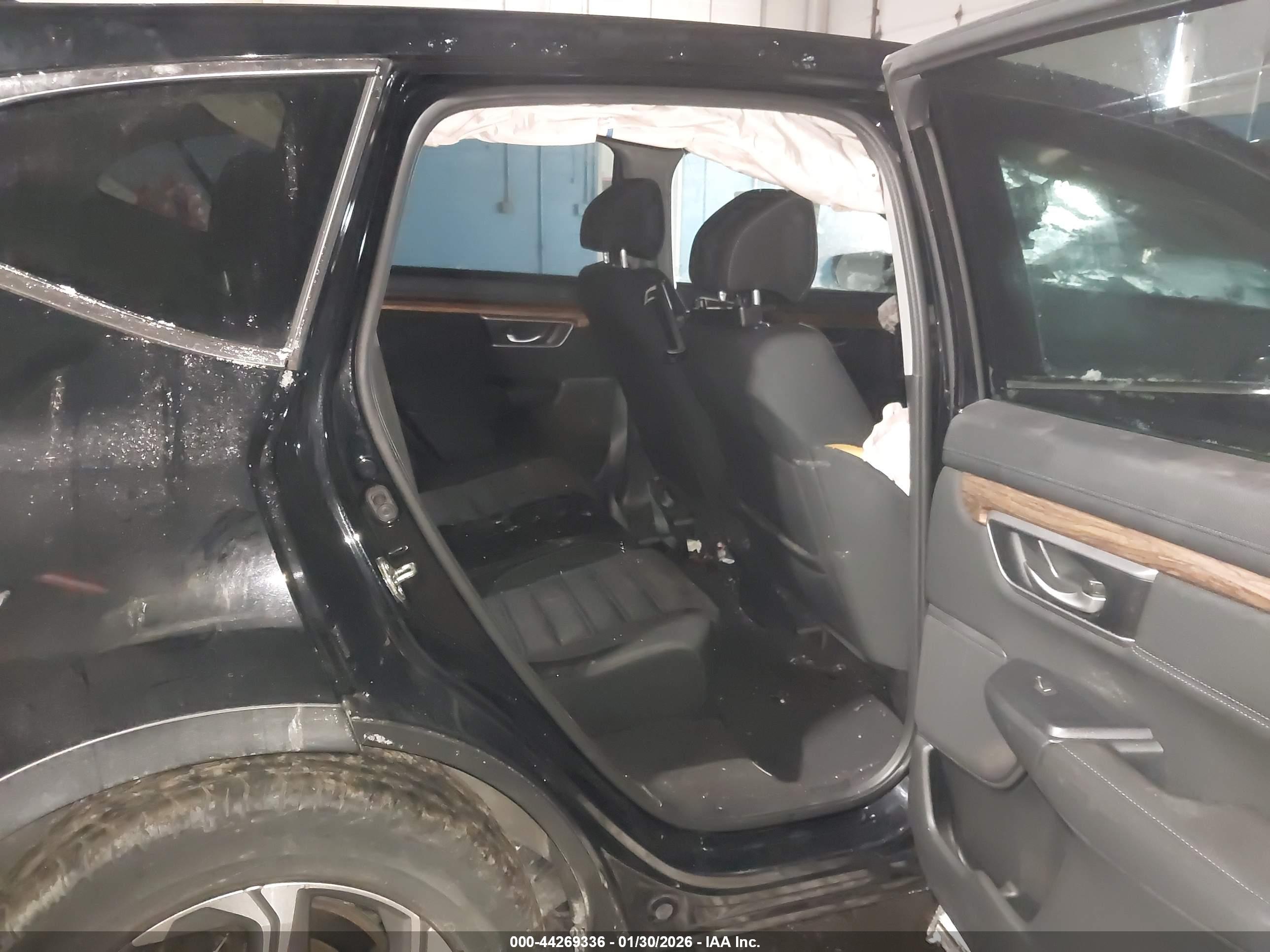 HONDA CR-V image 8