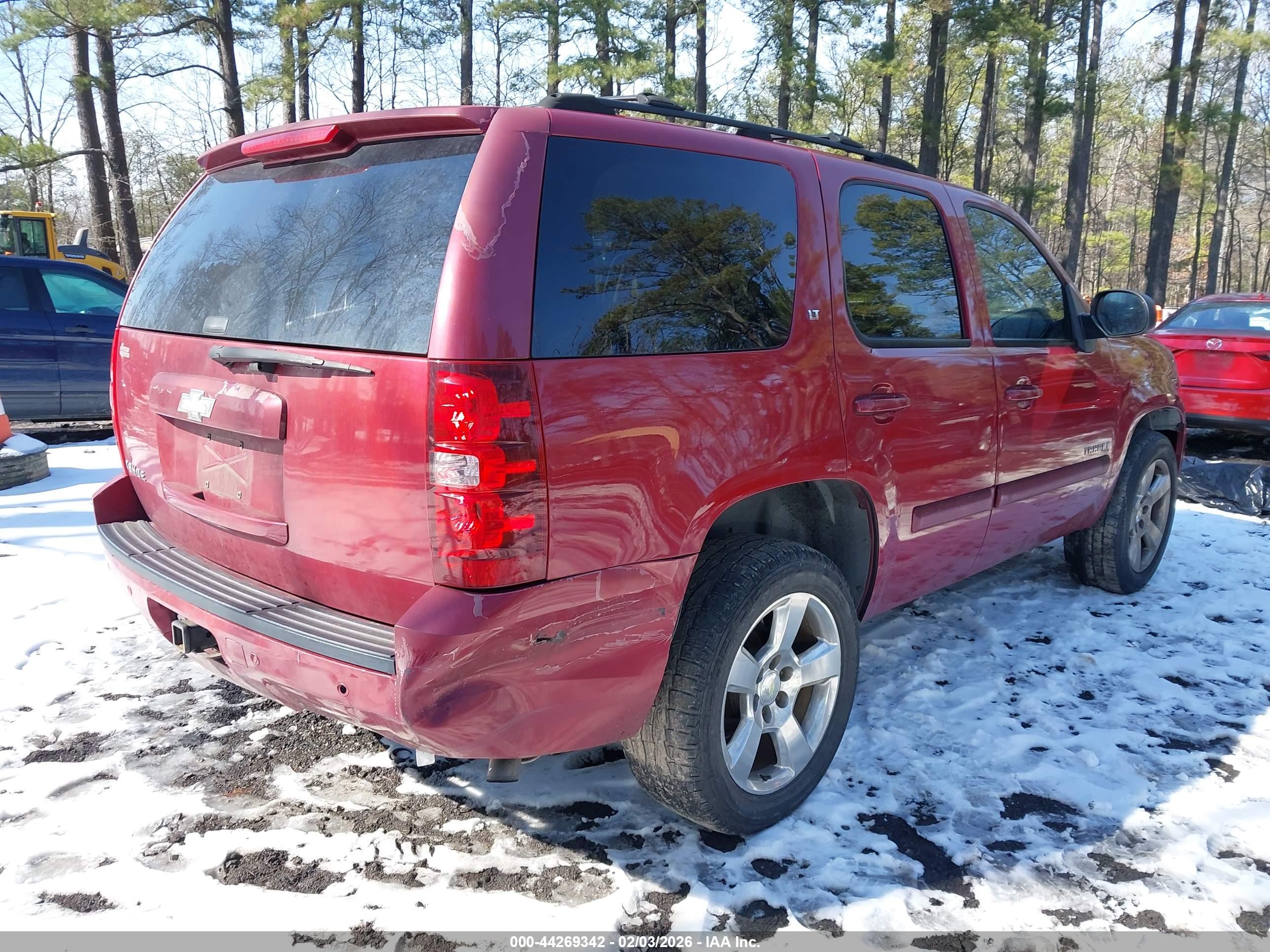 CHEVROLET TAHOE image 4