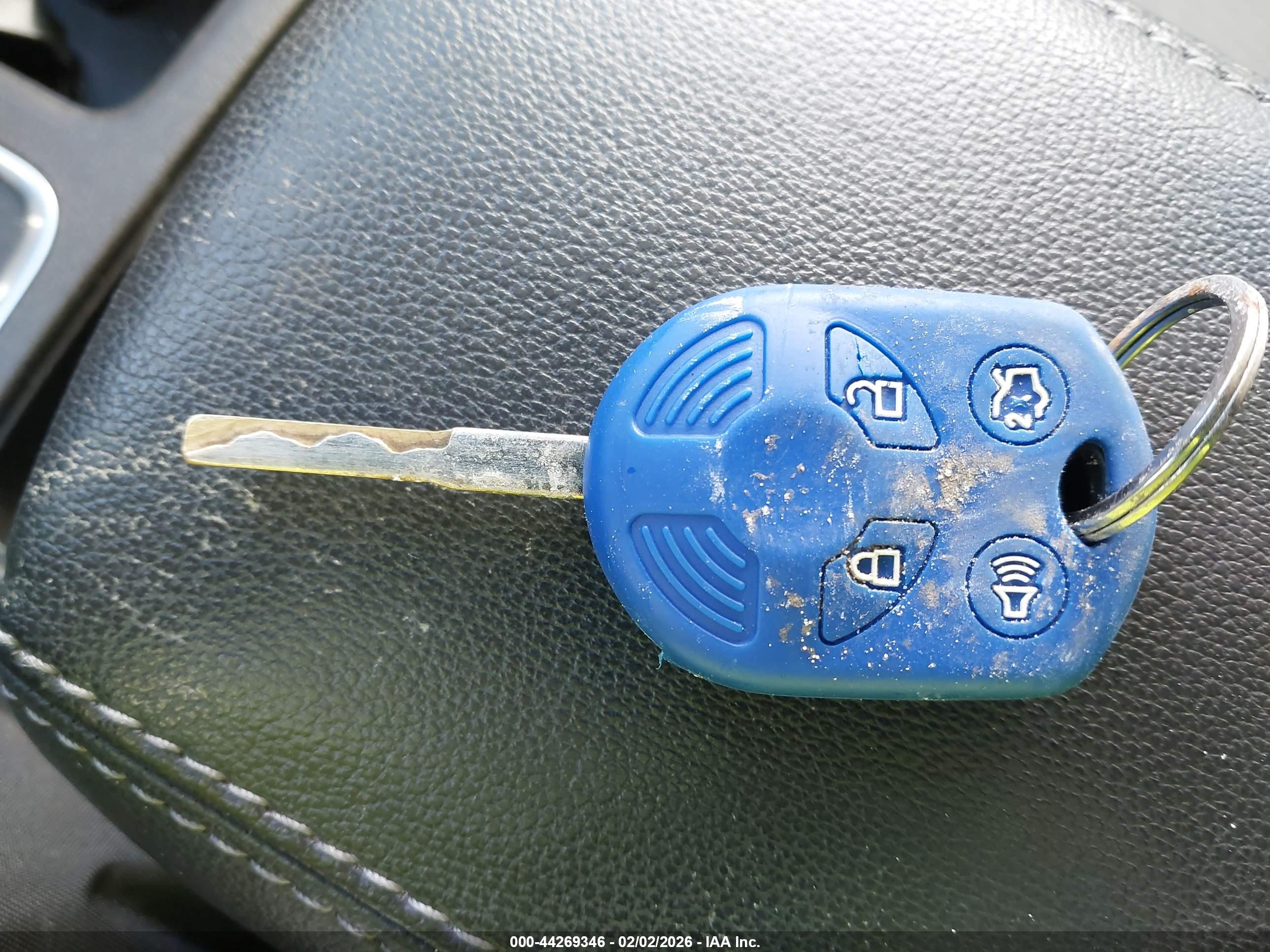 FORD ESCAPE image 11