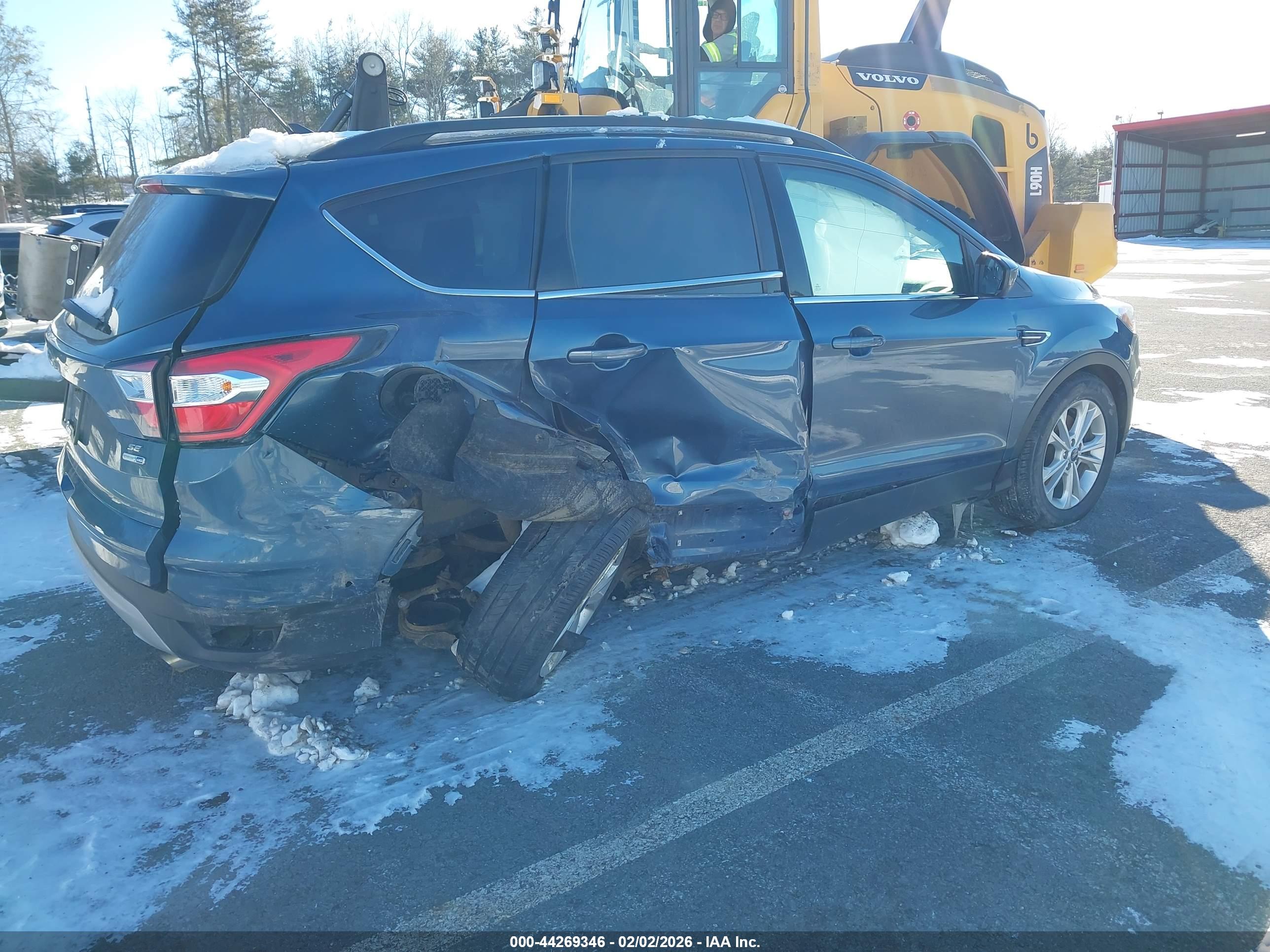 FORD ESCAPE image 4