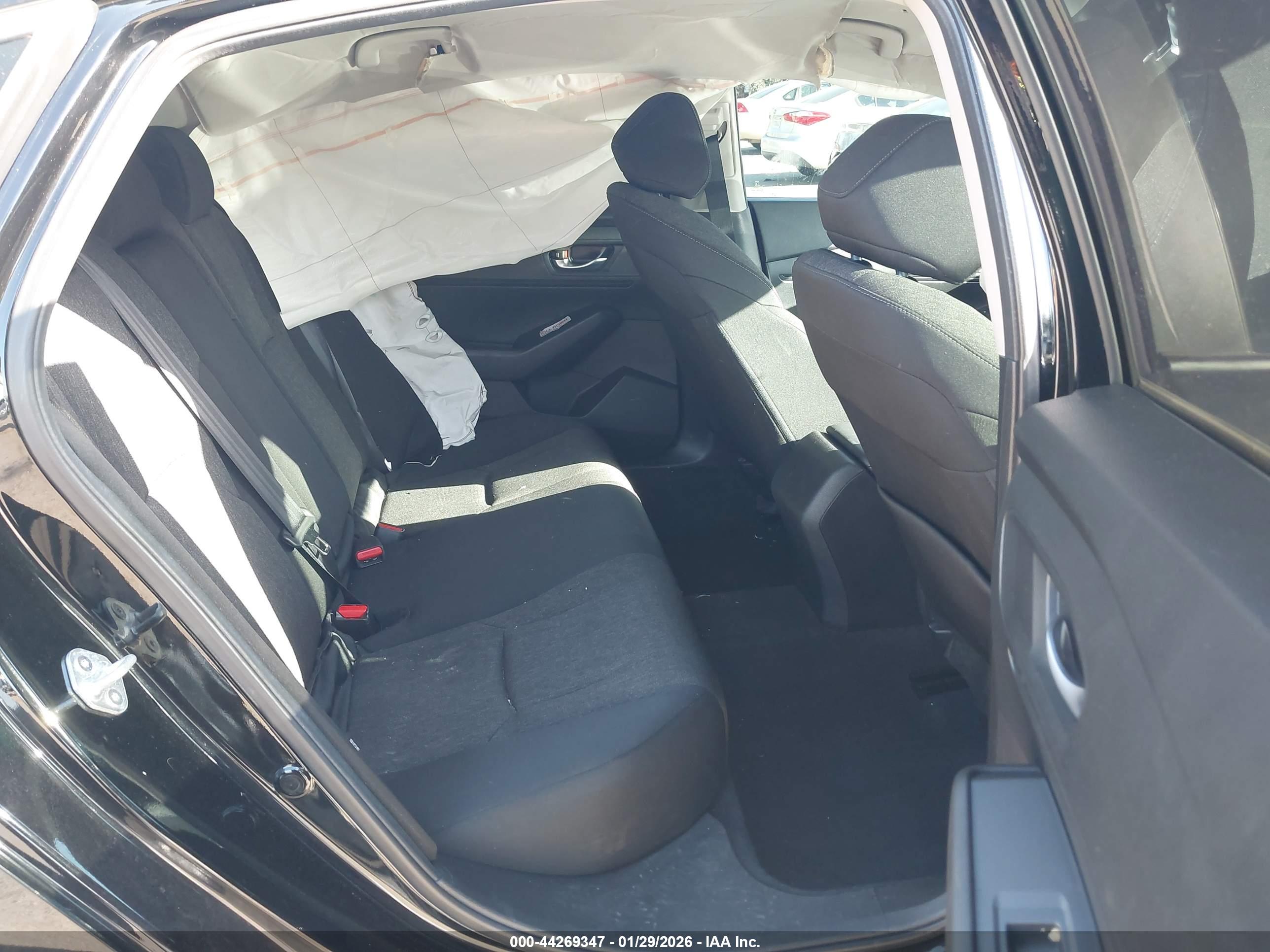 HONDA ACCORD image 8