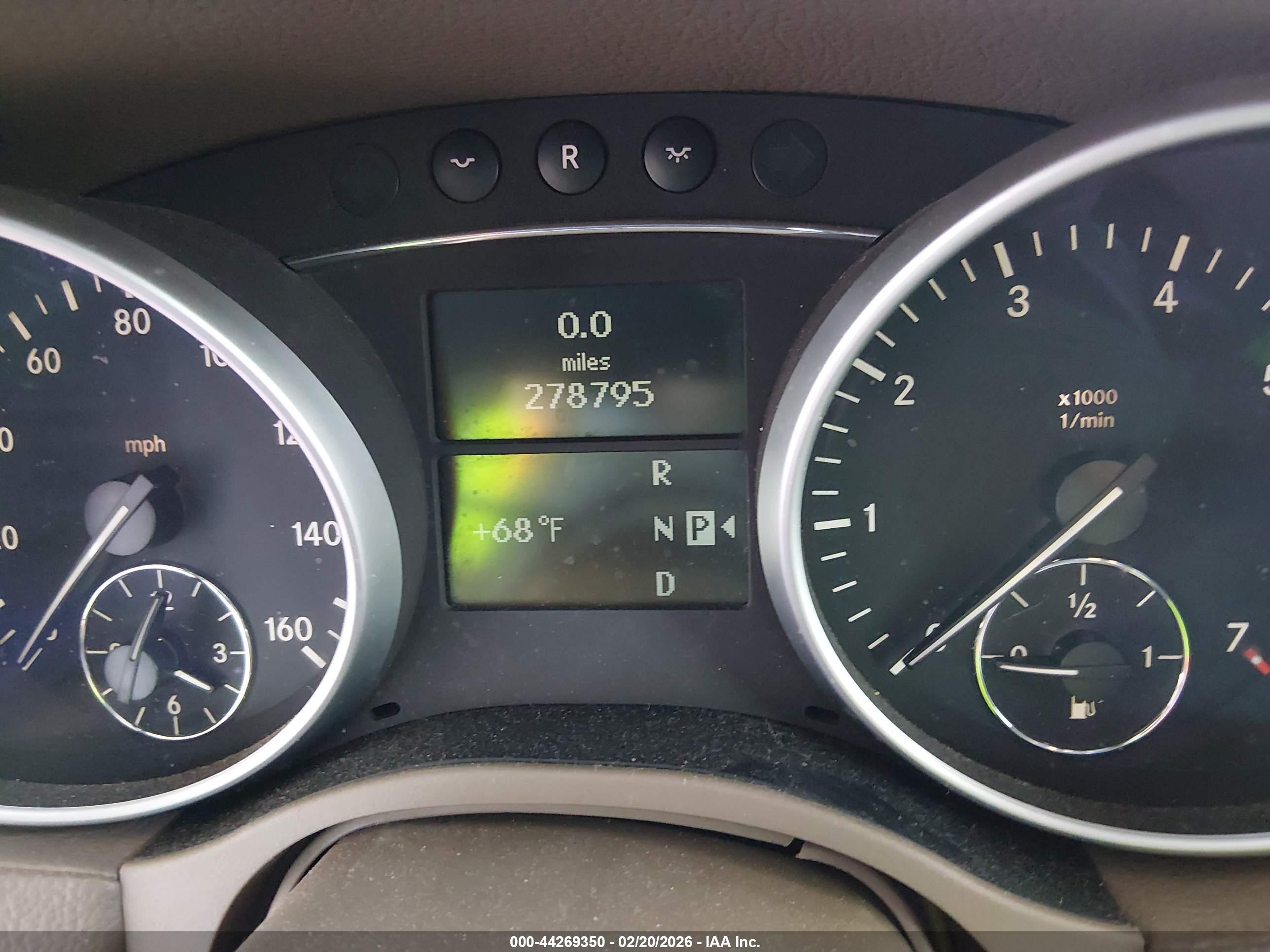 MERCEDES-BENZ GL image 7
