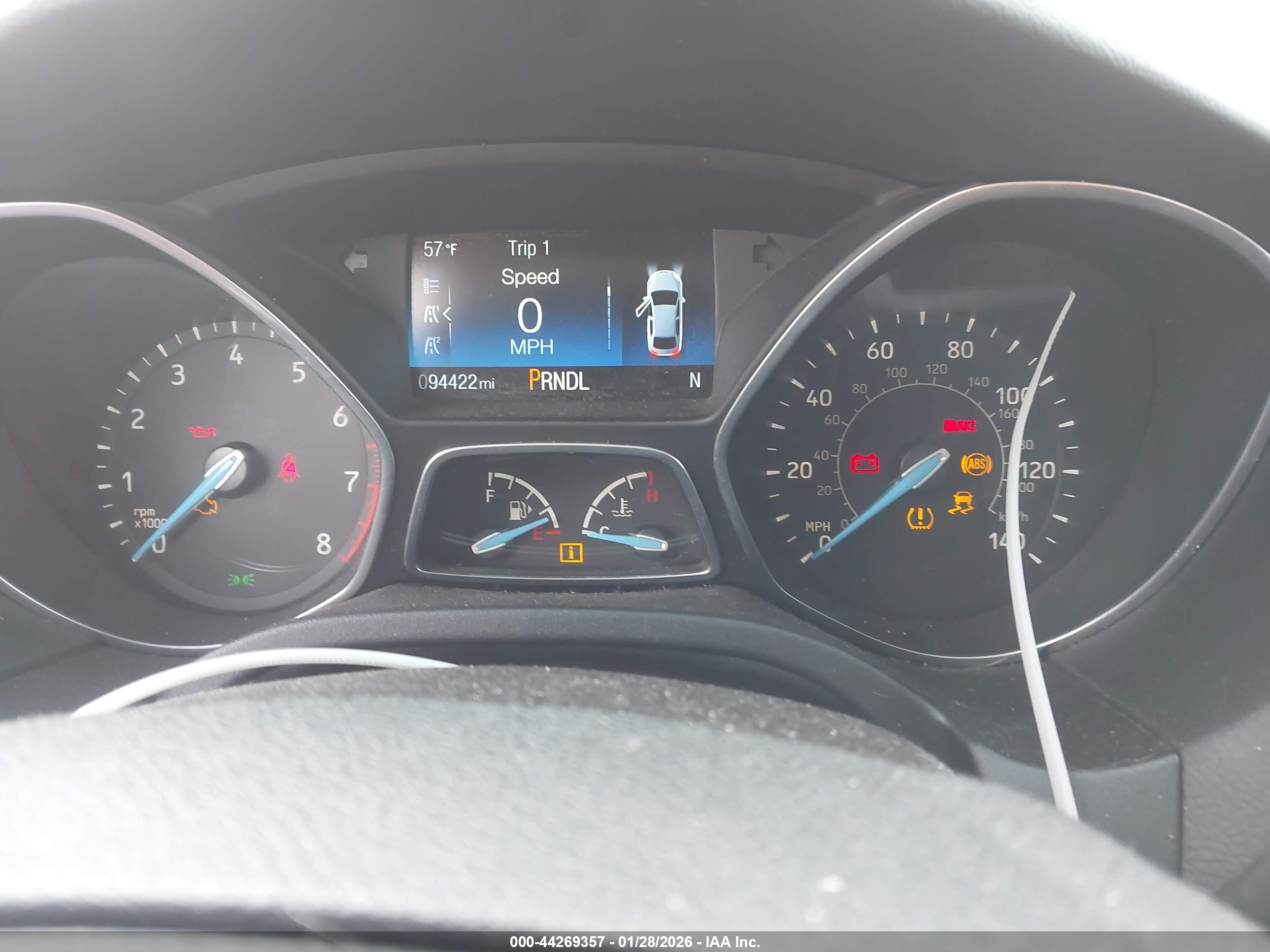 FORD FOCUS image 7