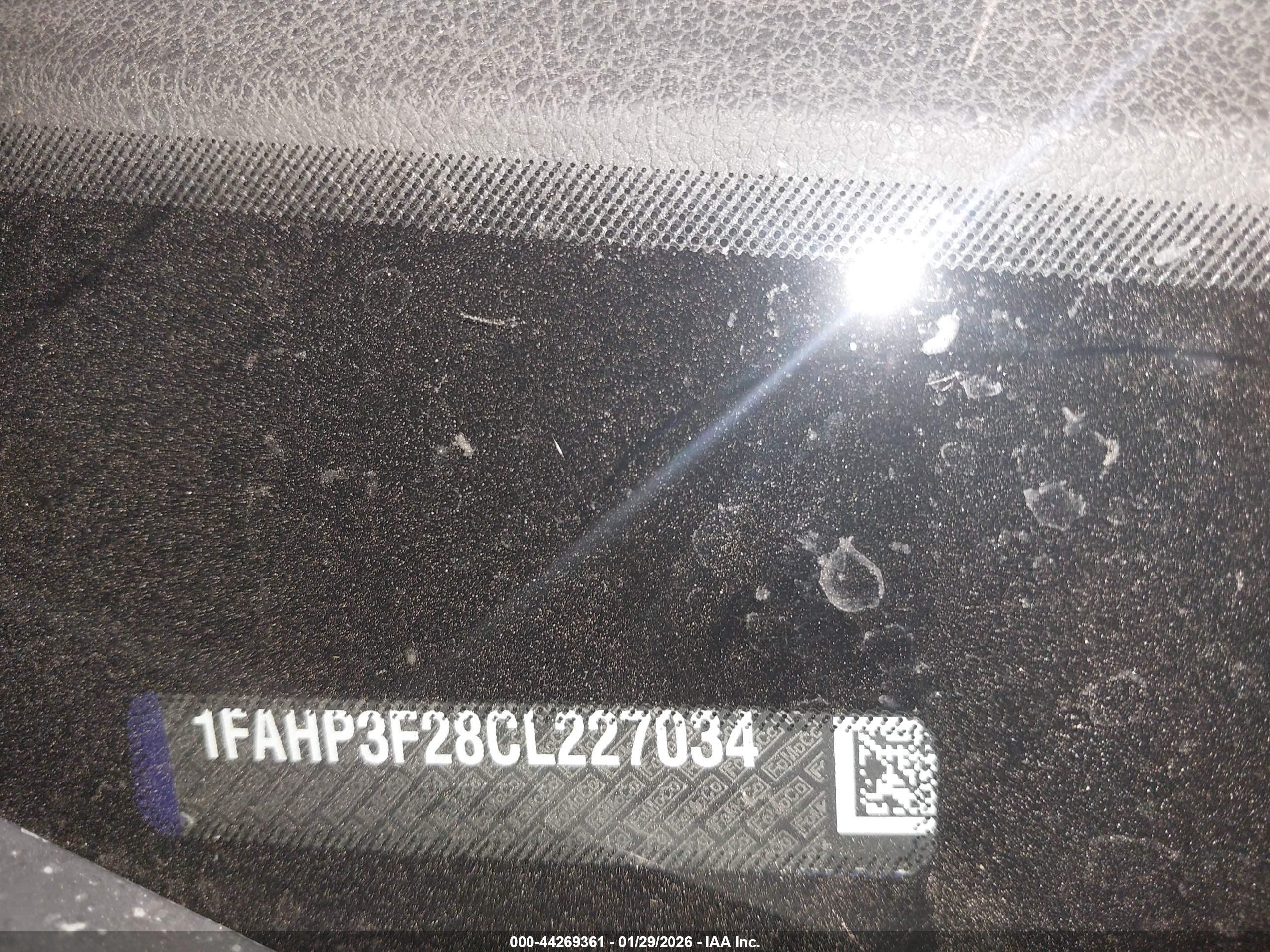 FORD FOCUS image 9